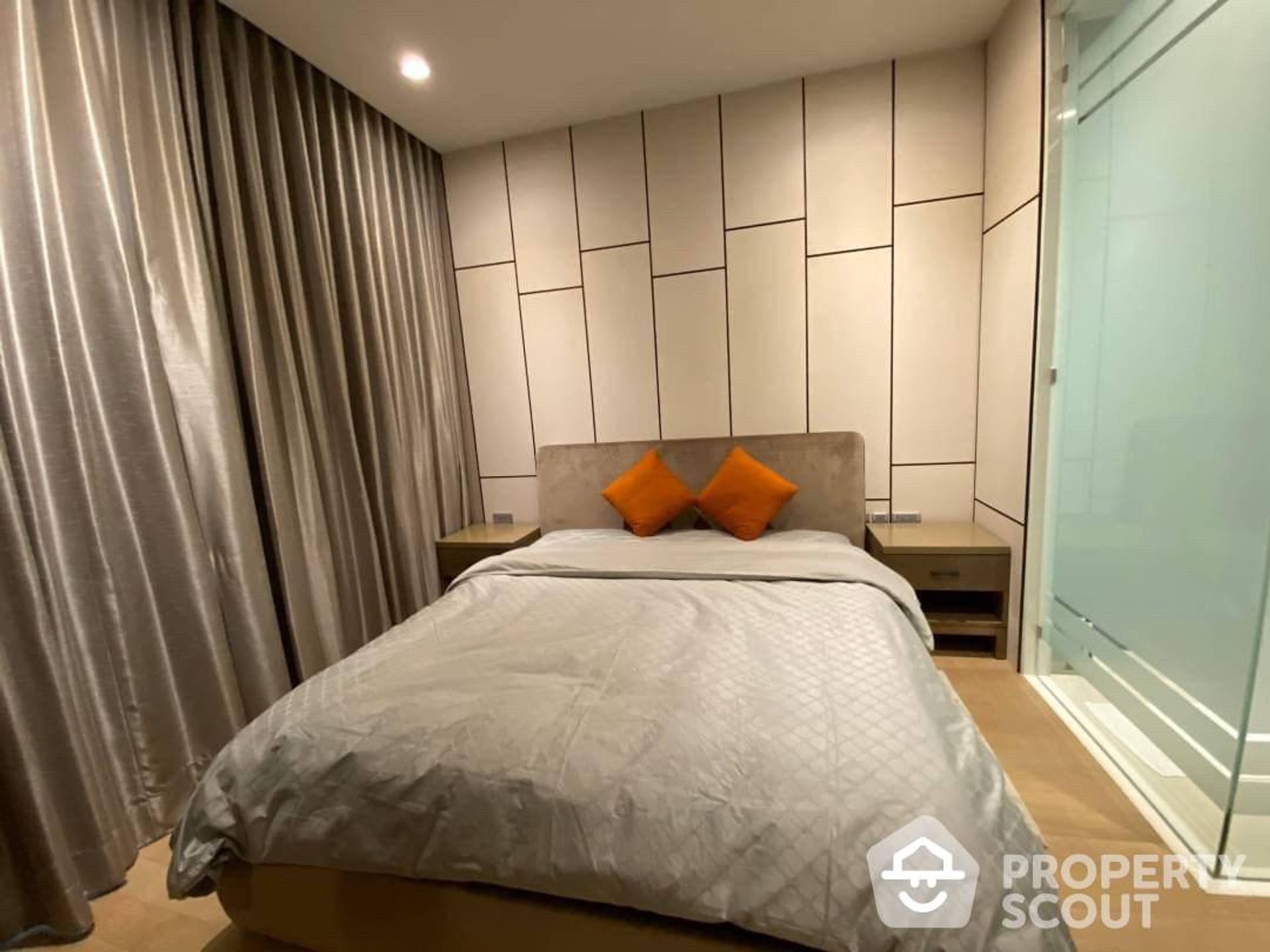 Condominio en Khlong Toei, Krung Thep Maha Nakhon 11937856