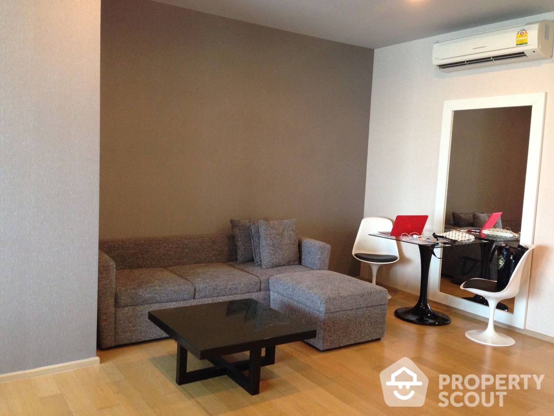 Condominio nel Scendere, Krung Thep Maha Nakhon 11938035