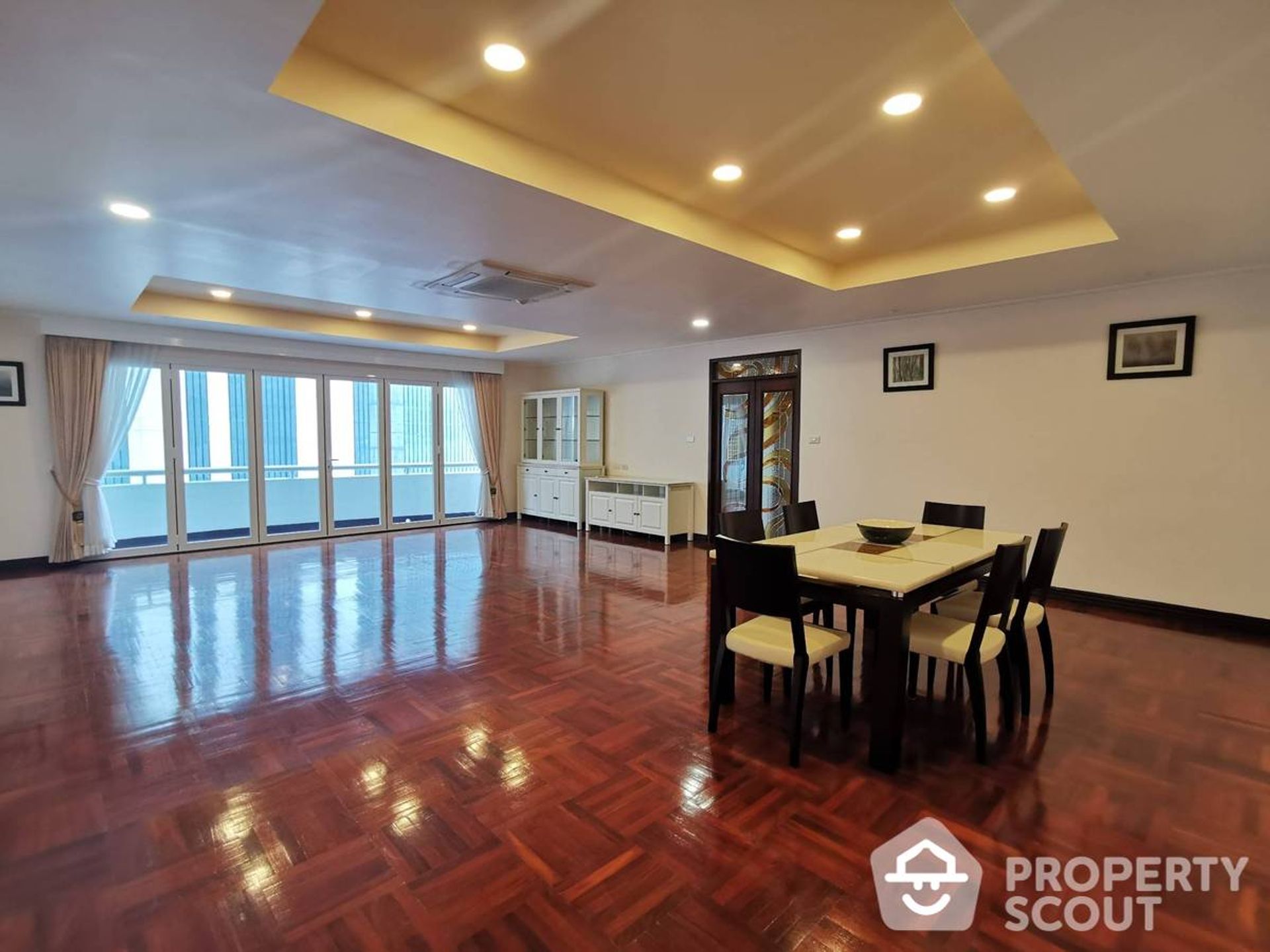 Condominium dans Khlong Toei, Krung Thep Maha Nakhon 11938266