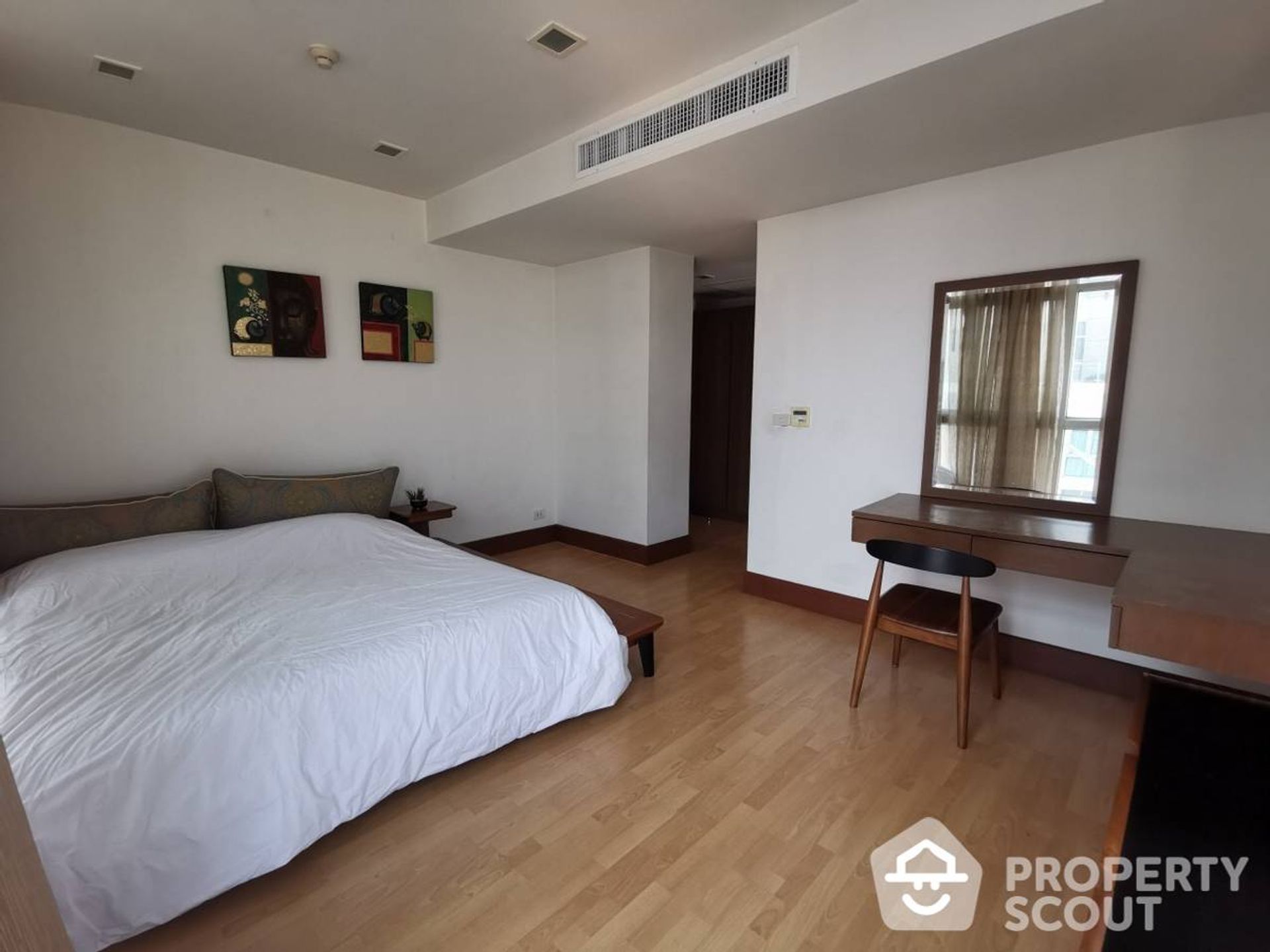 Condominium in Watthana, Krung Thep Maha Nakhon 11938429