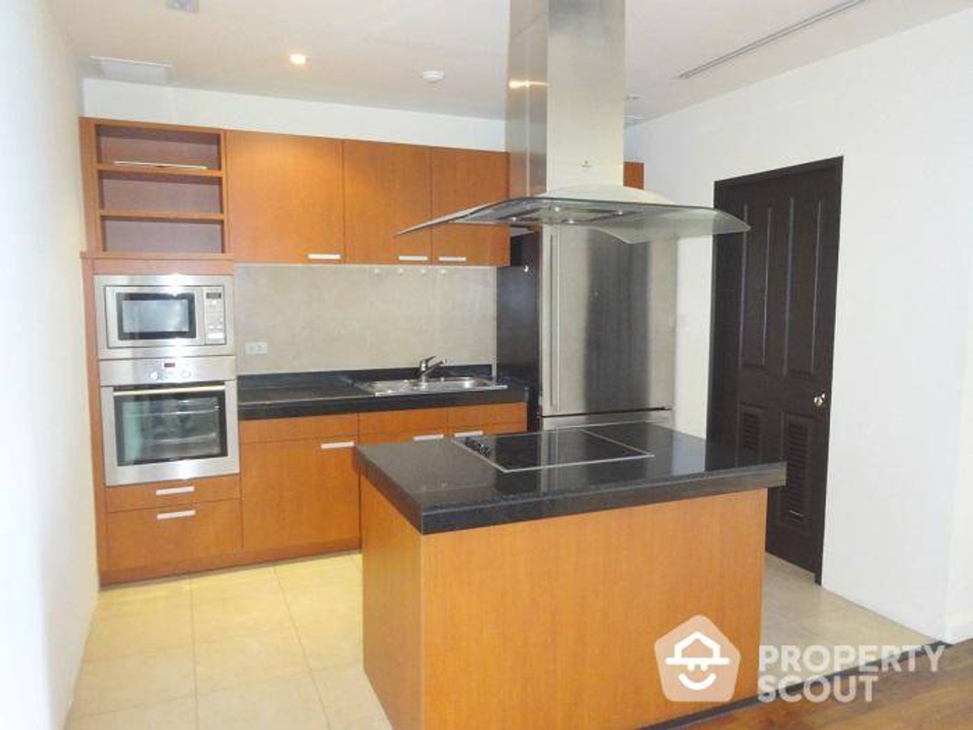 Osakehuoneisto sisään Watthana, Krung Thep Maha Nakhon 11938460