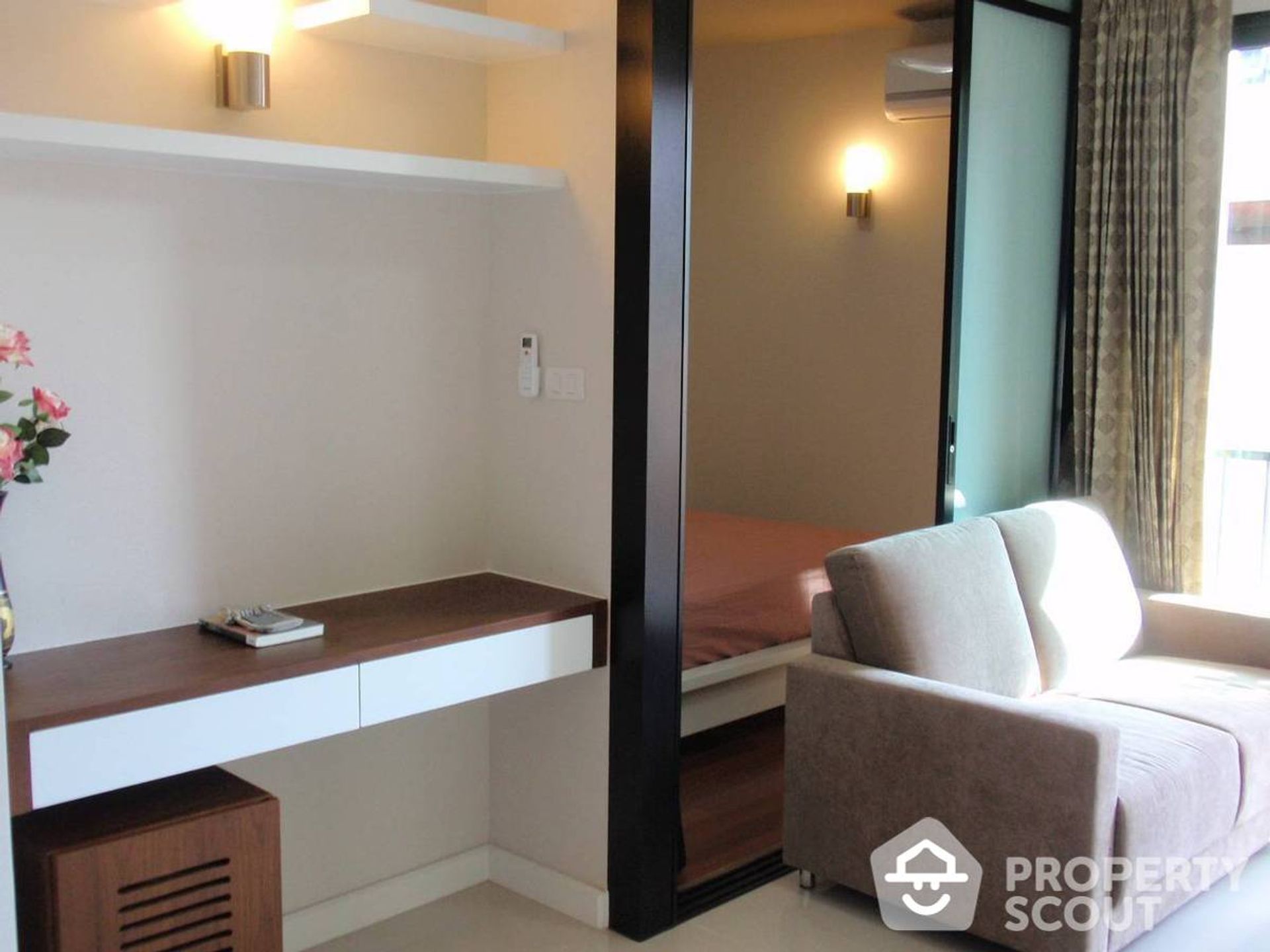 Condominium in Khlong Toei, Krung Thep Maha Nakhon 11938499