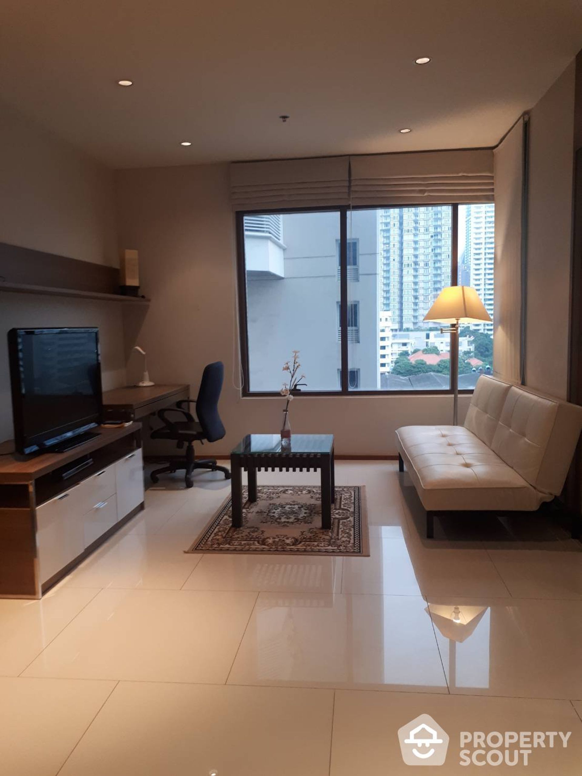 Condominio en Khlong Toei, Krung Thep Maha Nakhon 11938625