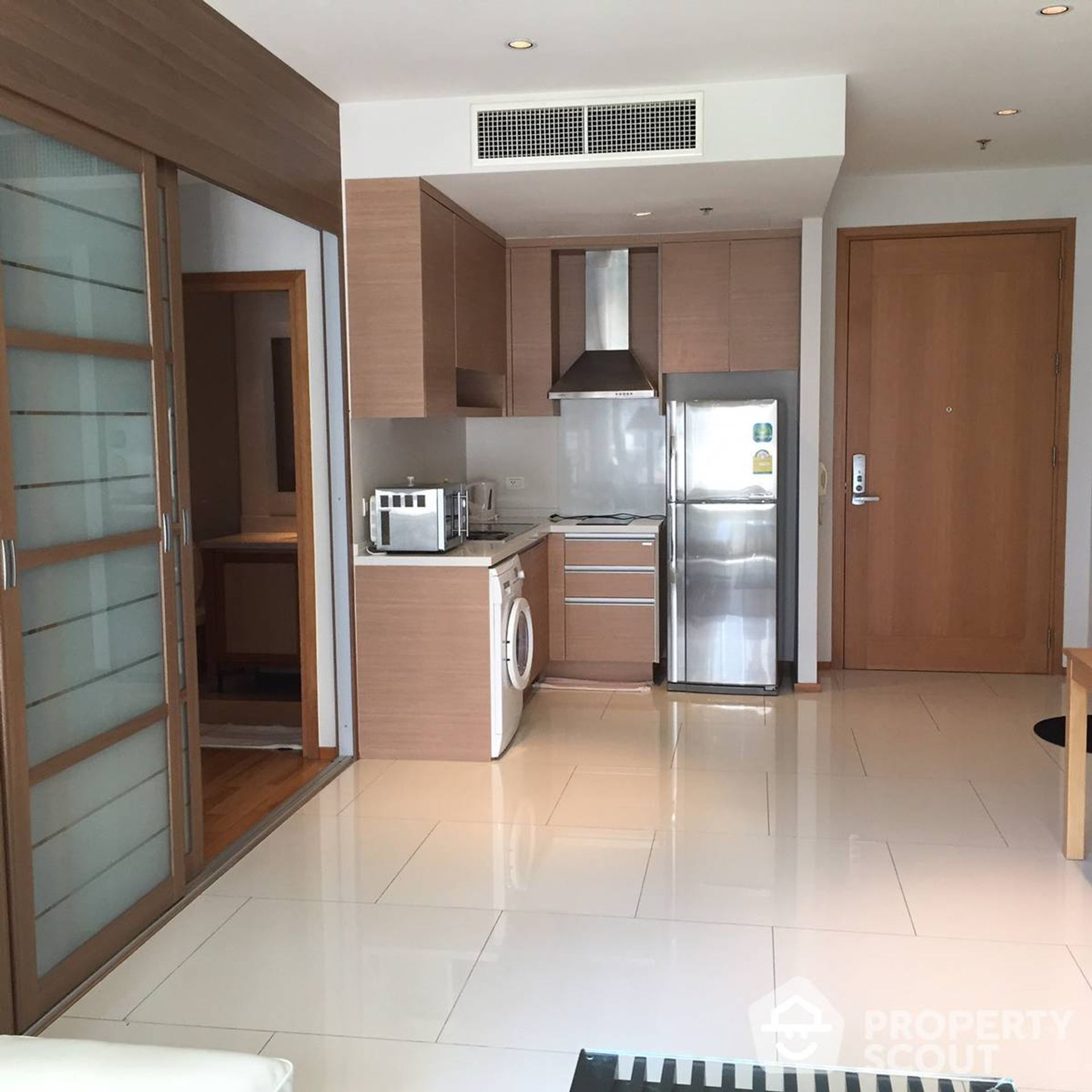 Condominio en Khlong Toei, Krung Thep Maha Nakhon 11938625