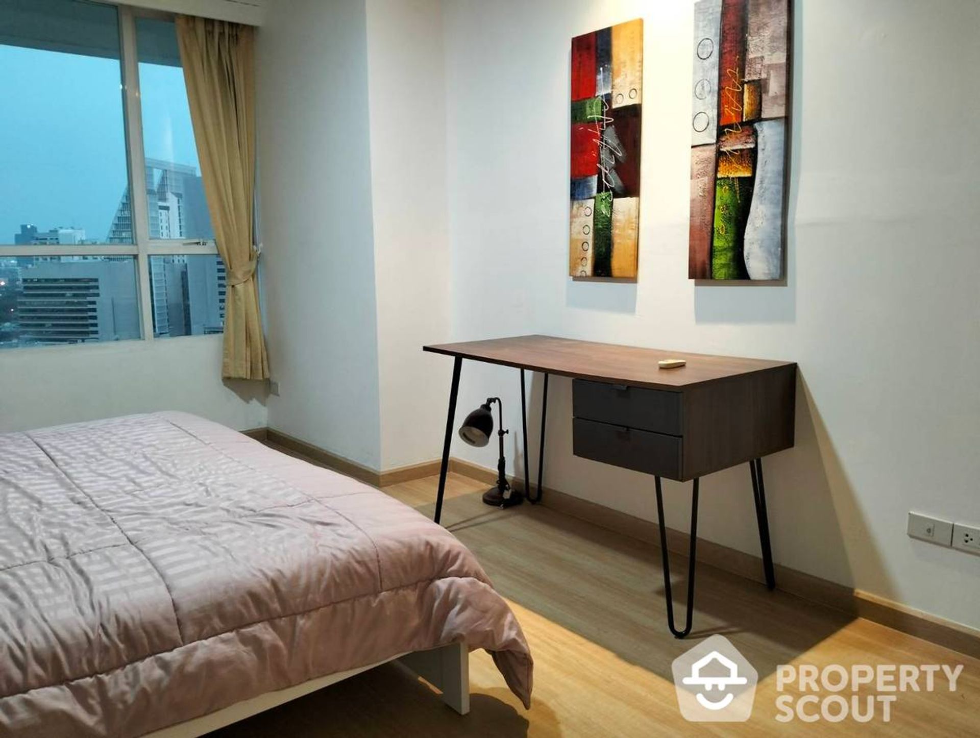 Condominium in Pathum Wan, Krung Thep Maha Nakhon 11939015