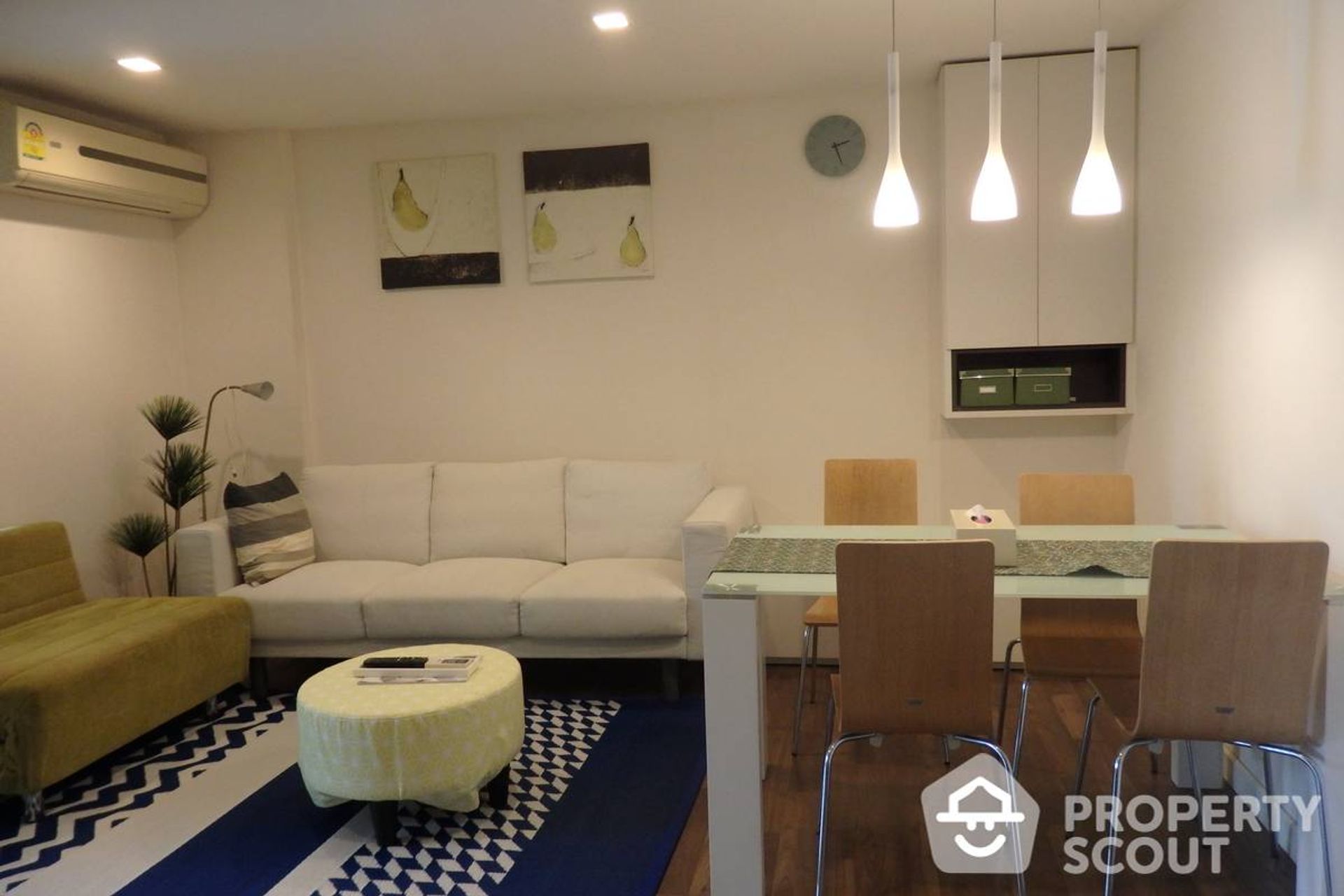 Condominium in Phra Khanong, Krung Thep Maha Nakhon 11939113