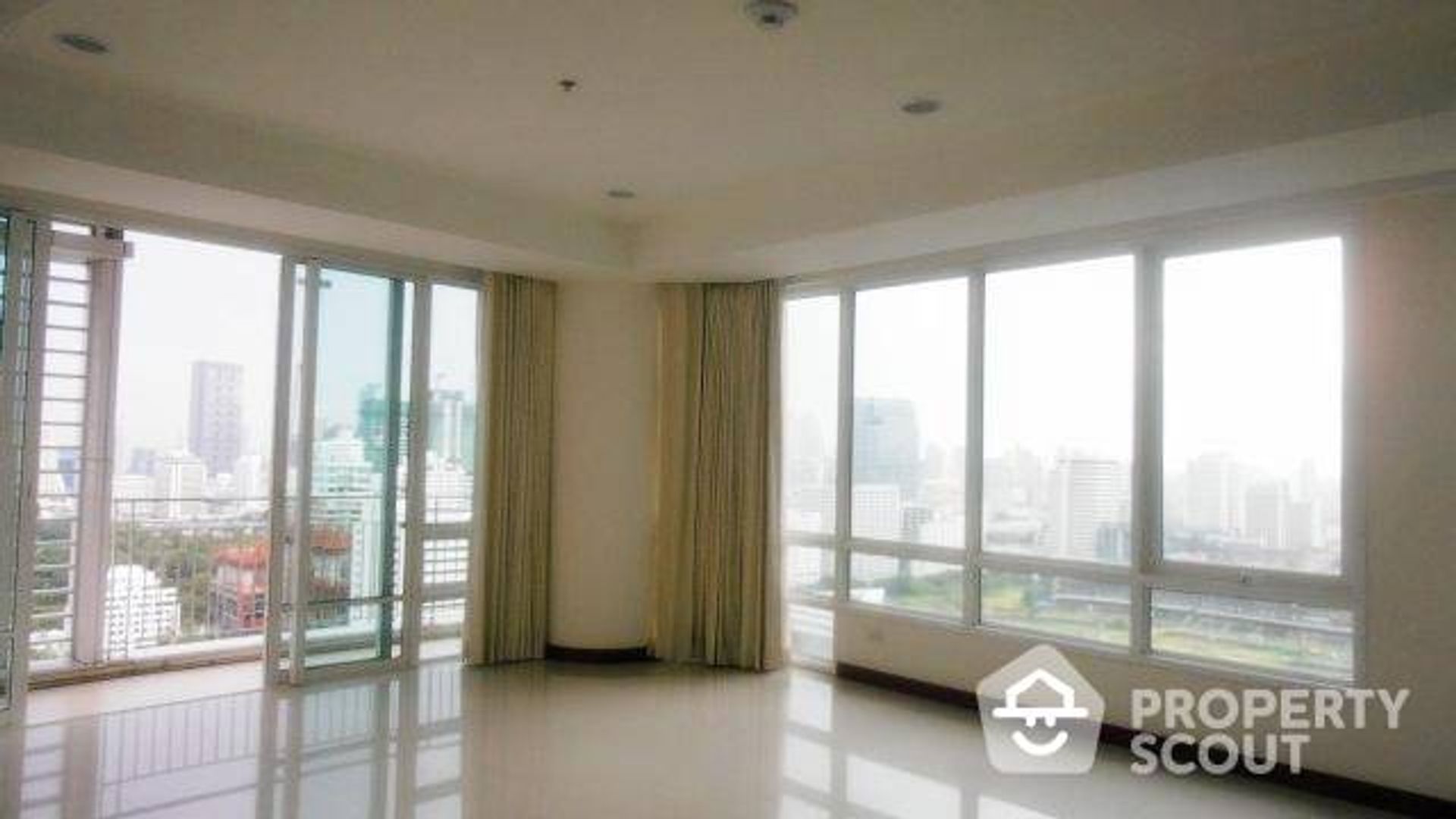 Condominium dans Pathum Wan, Krung Thep Maha Nakhon 11939373