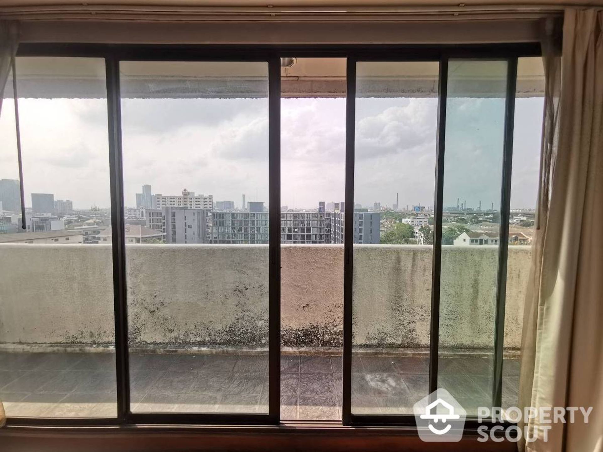 Condominium in , Krung Thep Maha Nakhon 11939380