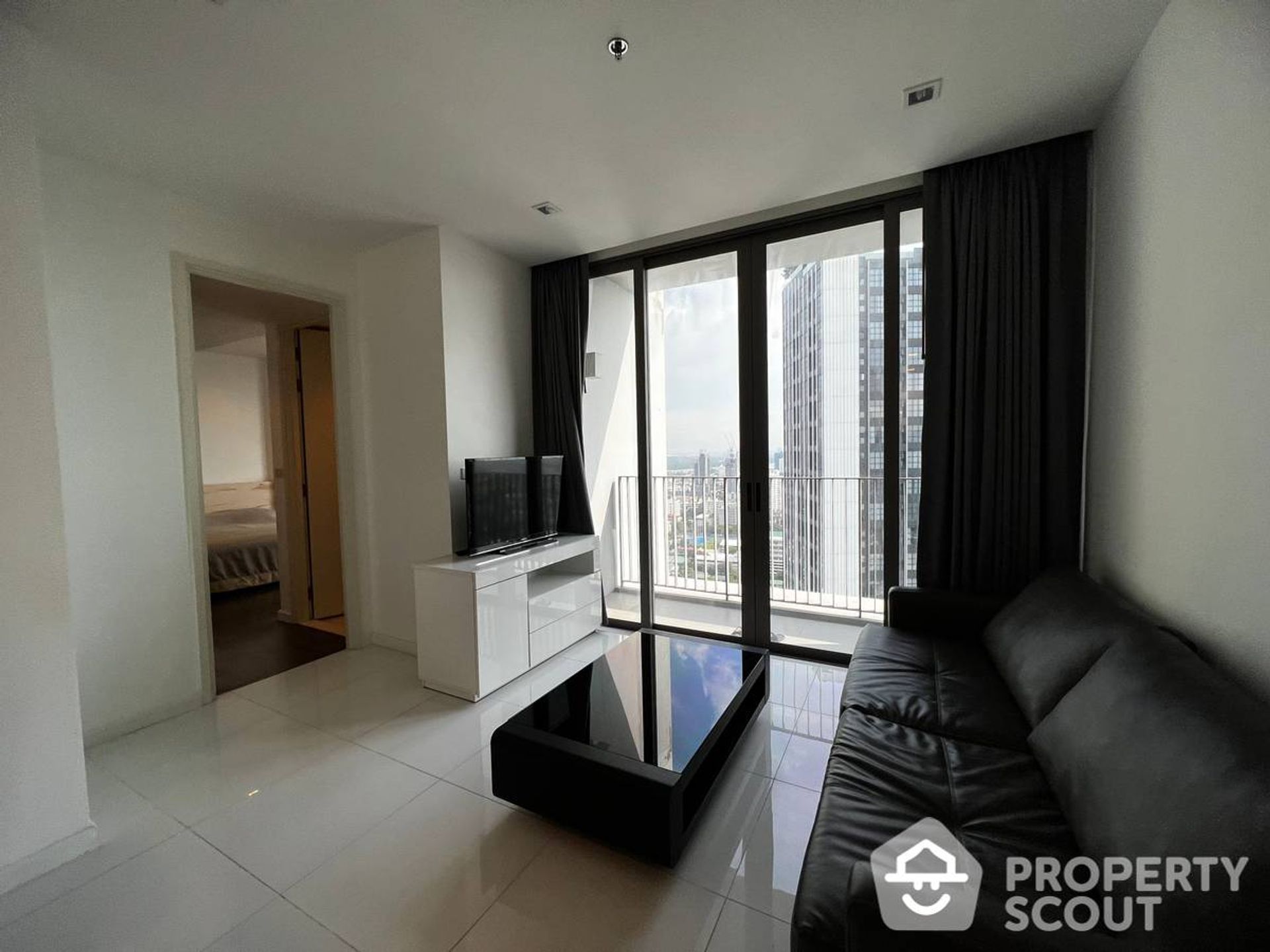 Condominium in Sathon, Krung Thep Maha Nakhon 11939391