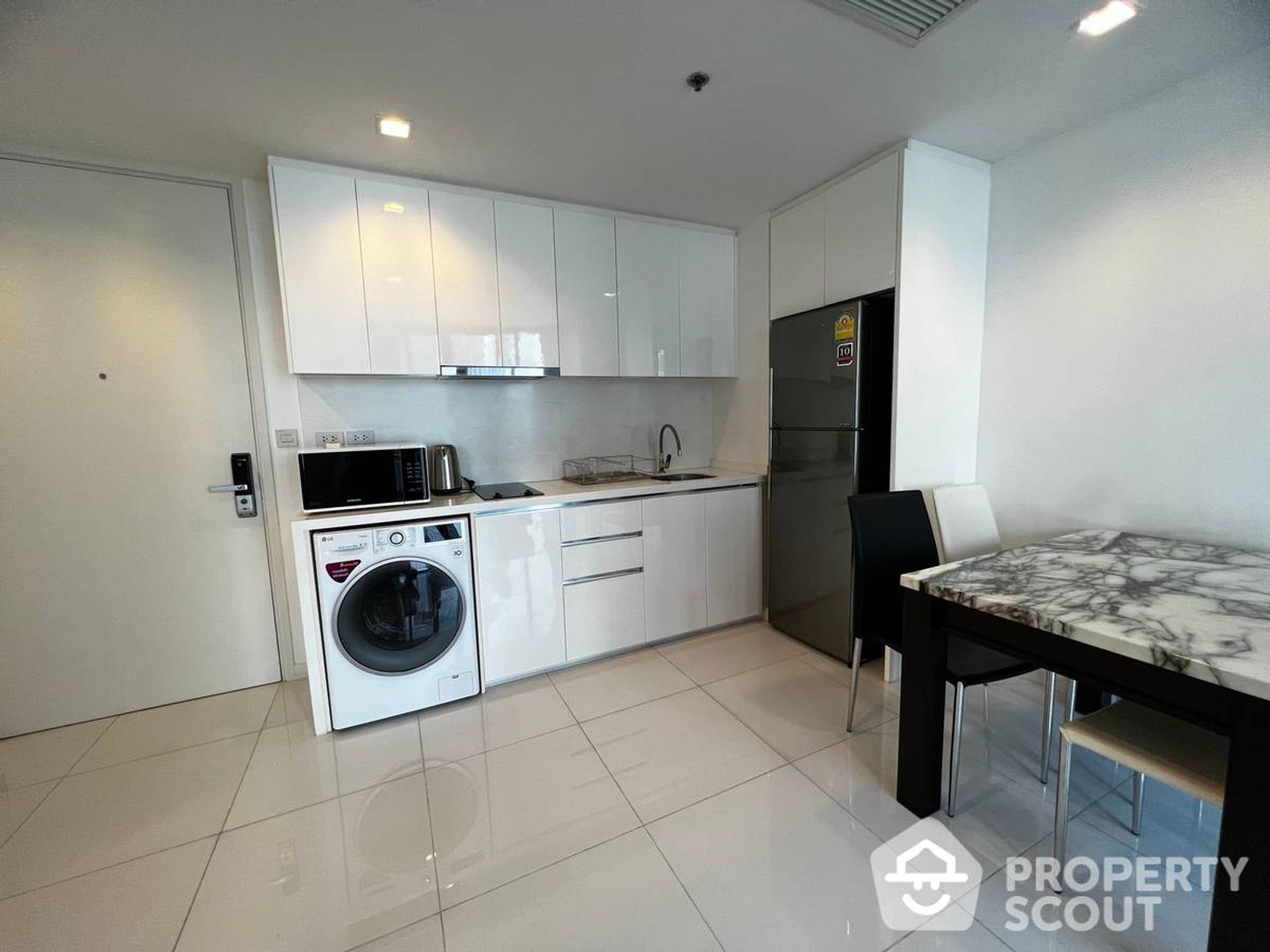 Condominium in , Krung Thep Maha Nakhon 11939391