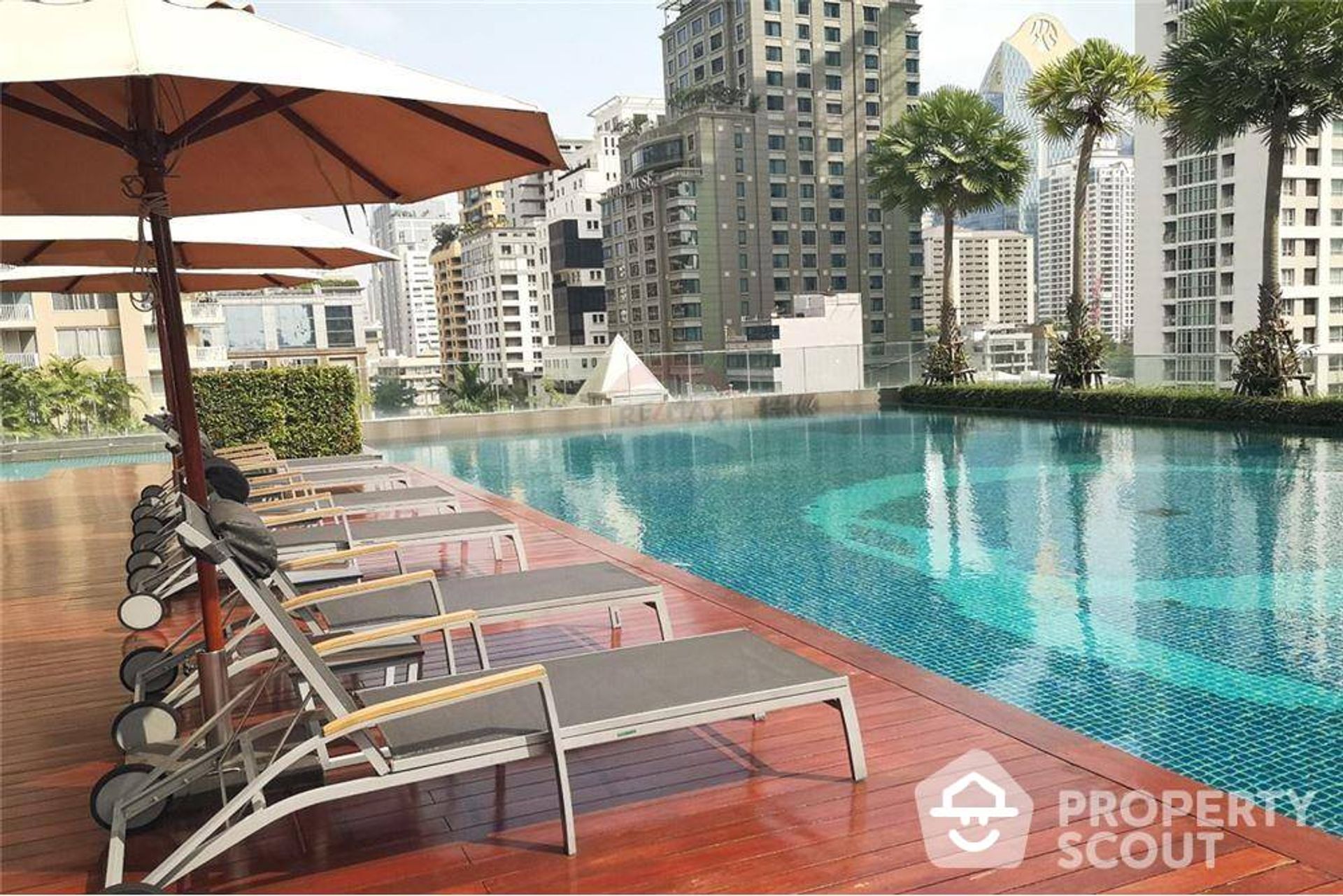 Condominium in Pathum Wan, Krung Thep Maha Nakhon 11939479