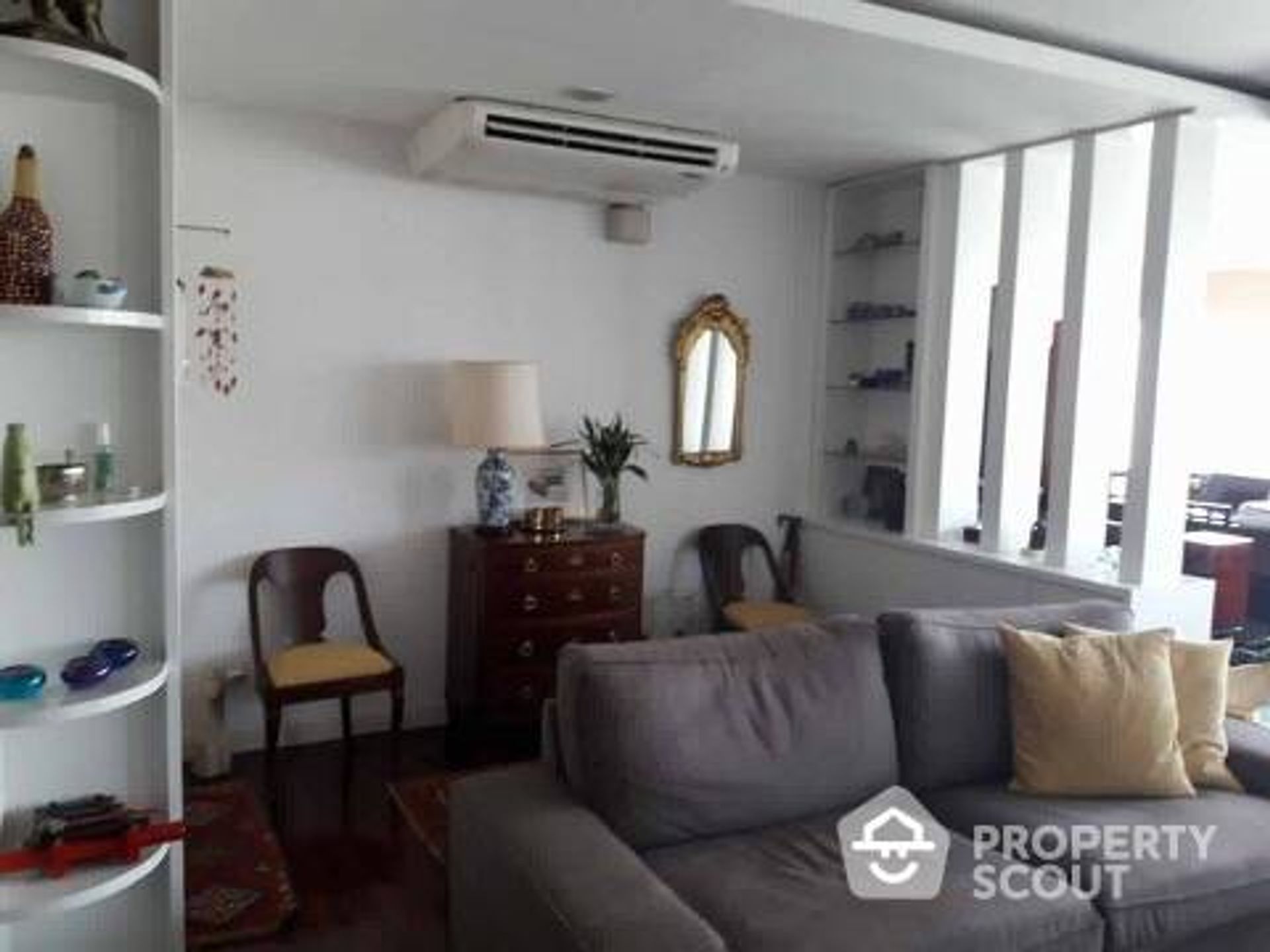 Condominium in Khlong Toei, Krung Thep Maha Nakhon 11939949