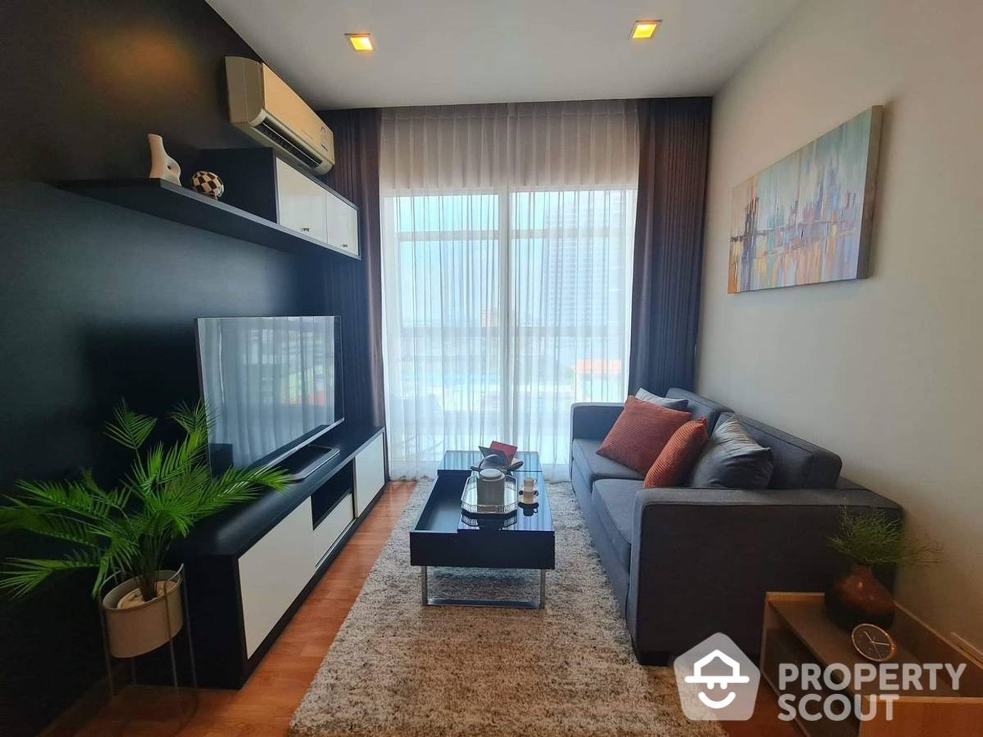 Condominium in Ban Khlong Samrong, Samut Prakan 11940526