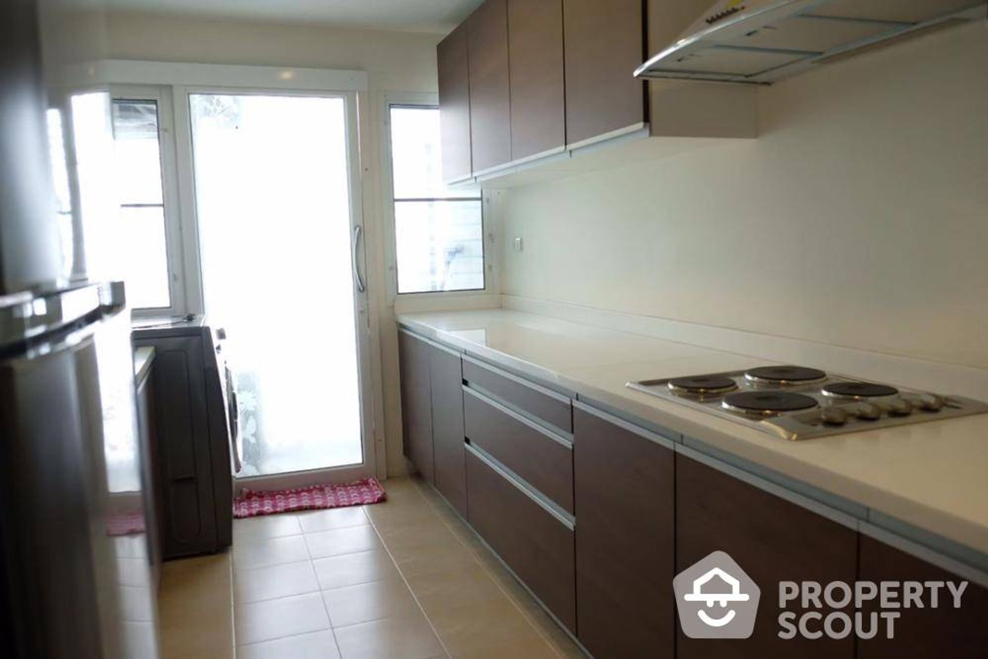 Condominio nel Scendere, Krung Thep Maha Nakhon 11941115