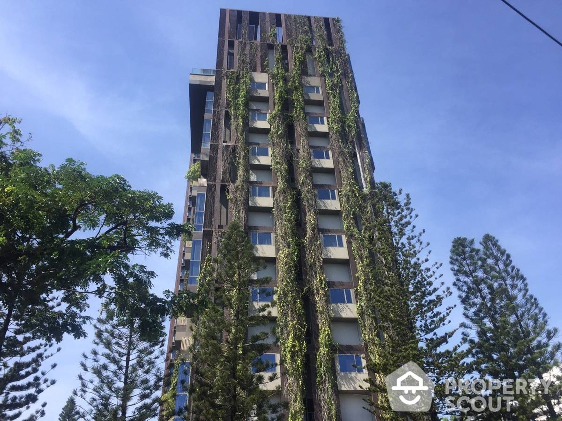 Condominium in Khlong Toei, Krung Thep Maha Nakhon 11941116