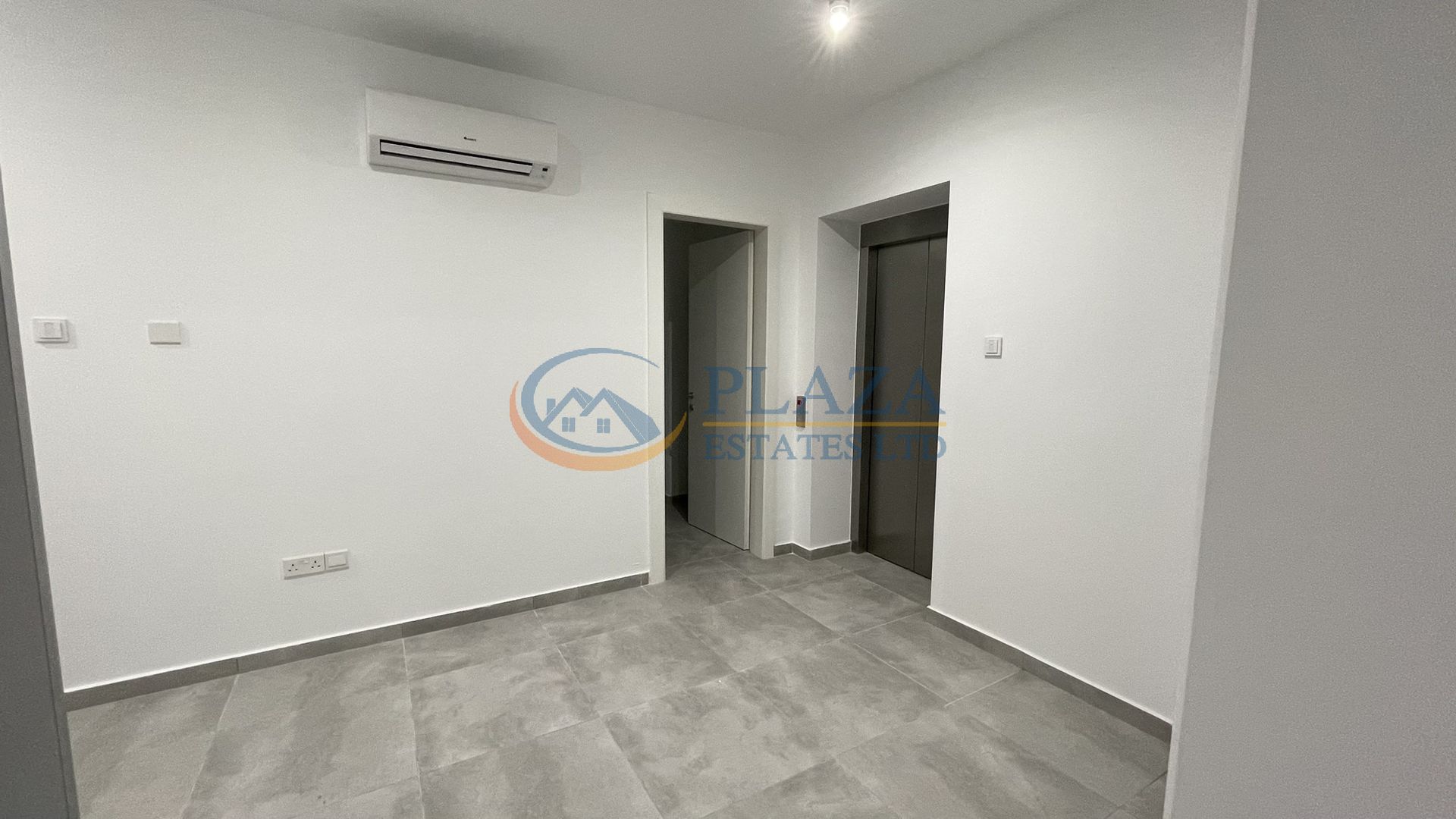 بيت في Germasogeia, Limassol 11945684