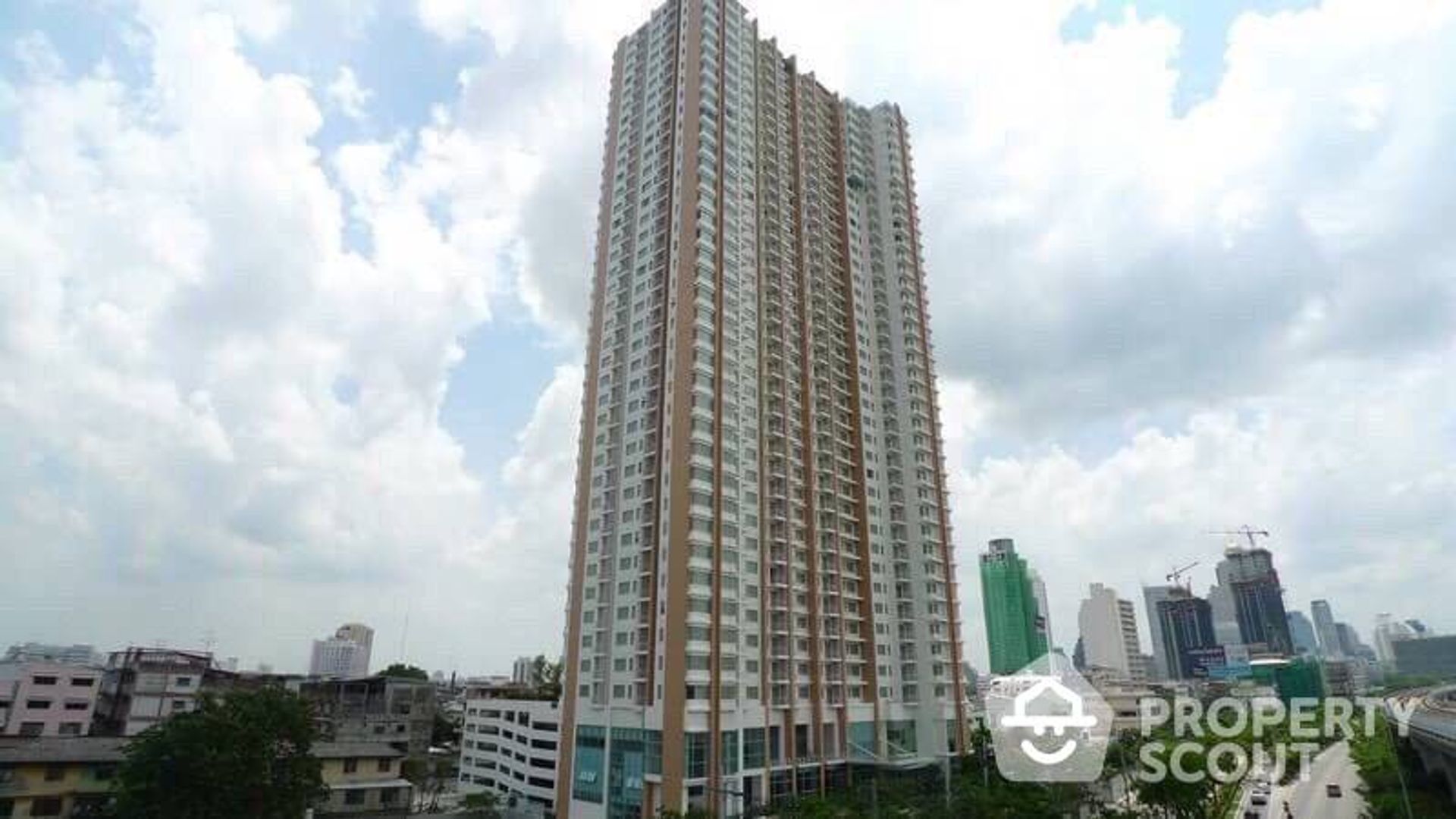 Kondominium di Turun, Krung Thep Maha Nakhon 11946943