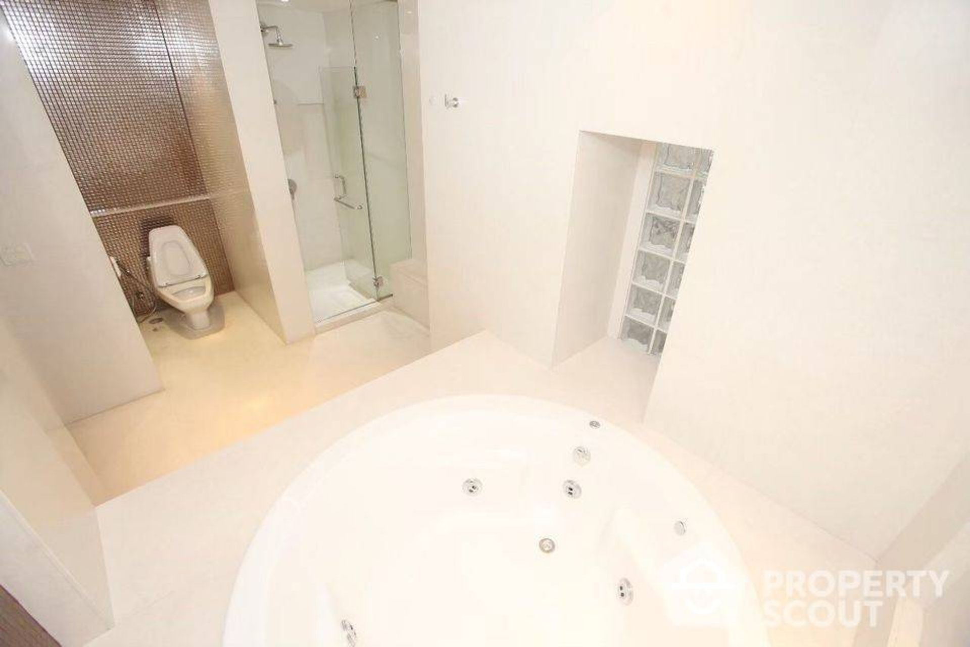 Condominio nel , Krung Thep Maha Nakhon 11947793