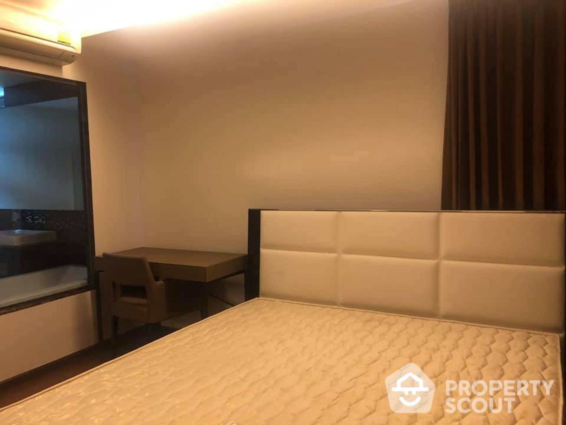 Condominio nel Wattana, Krung Thep Maha Nakhon 11948021