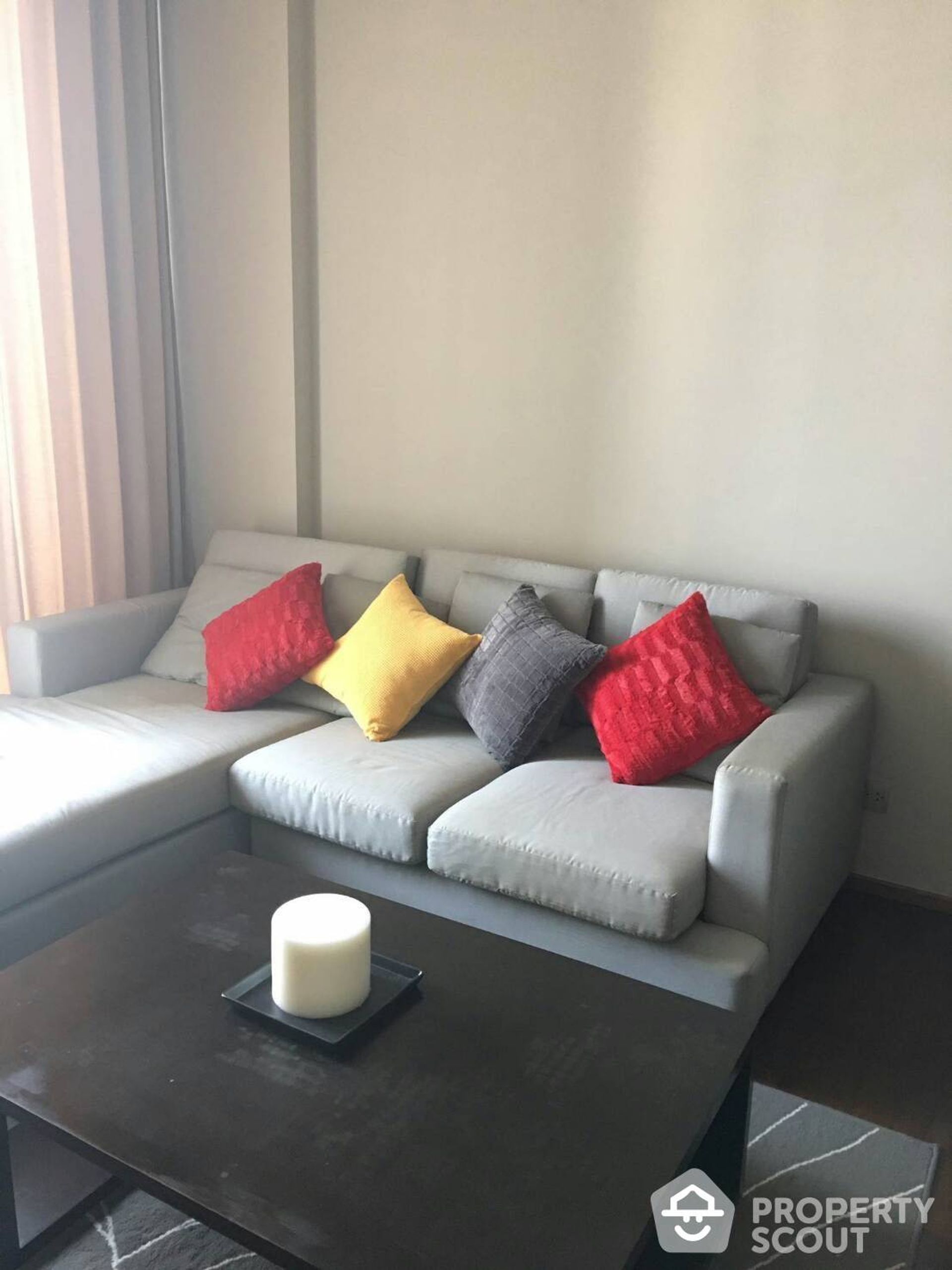 Condominium in Watthana, Krung Thep Maha Nakhon 11948380