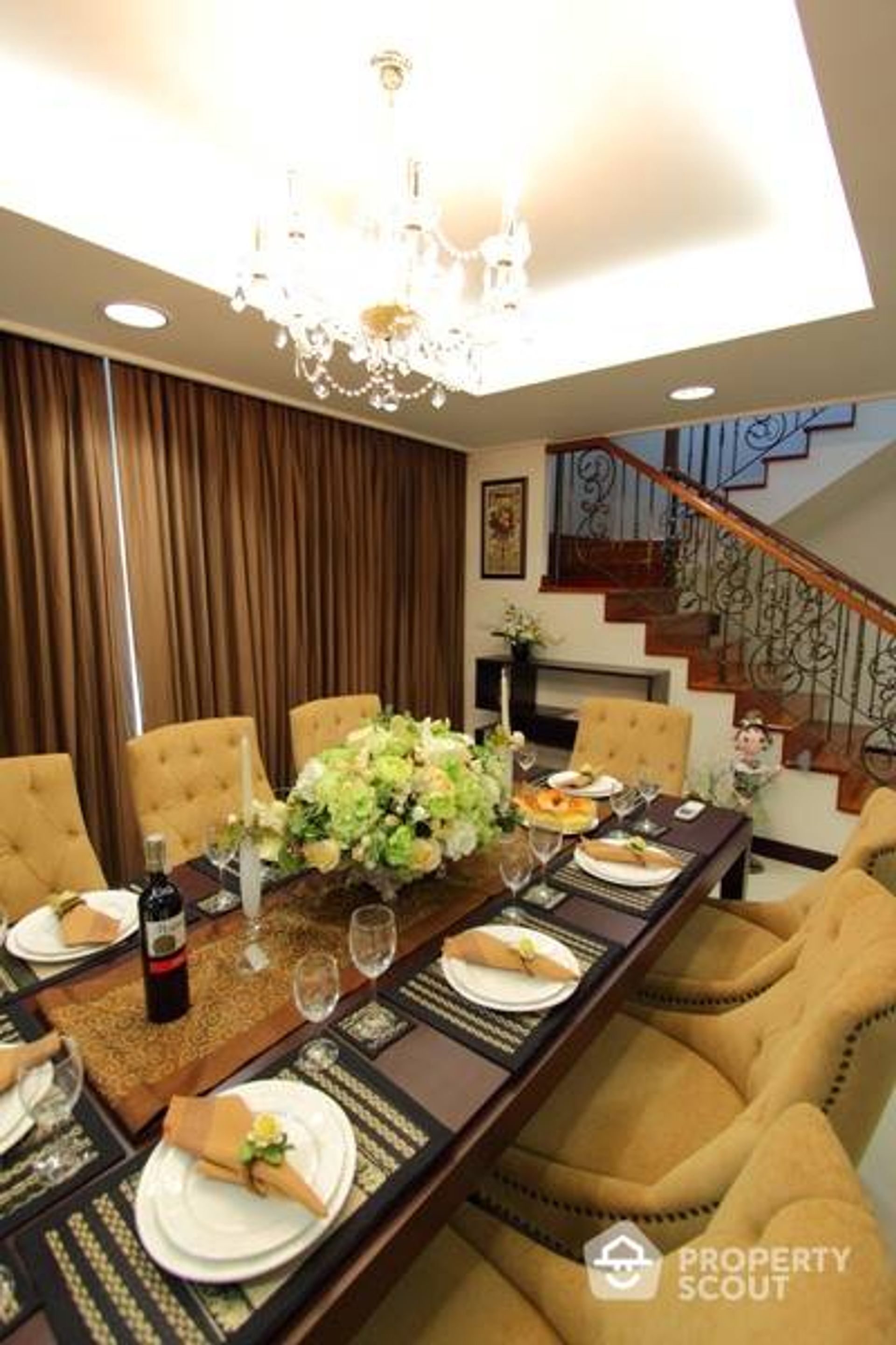 Condominium in Watthana, Krung Thep Maha Nakhon 11948426