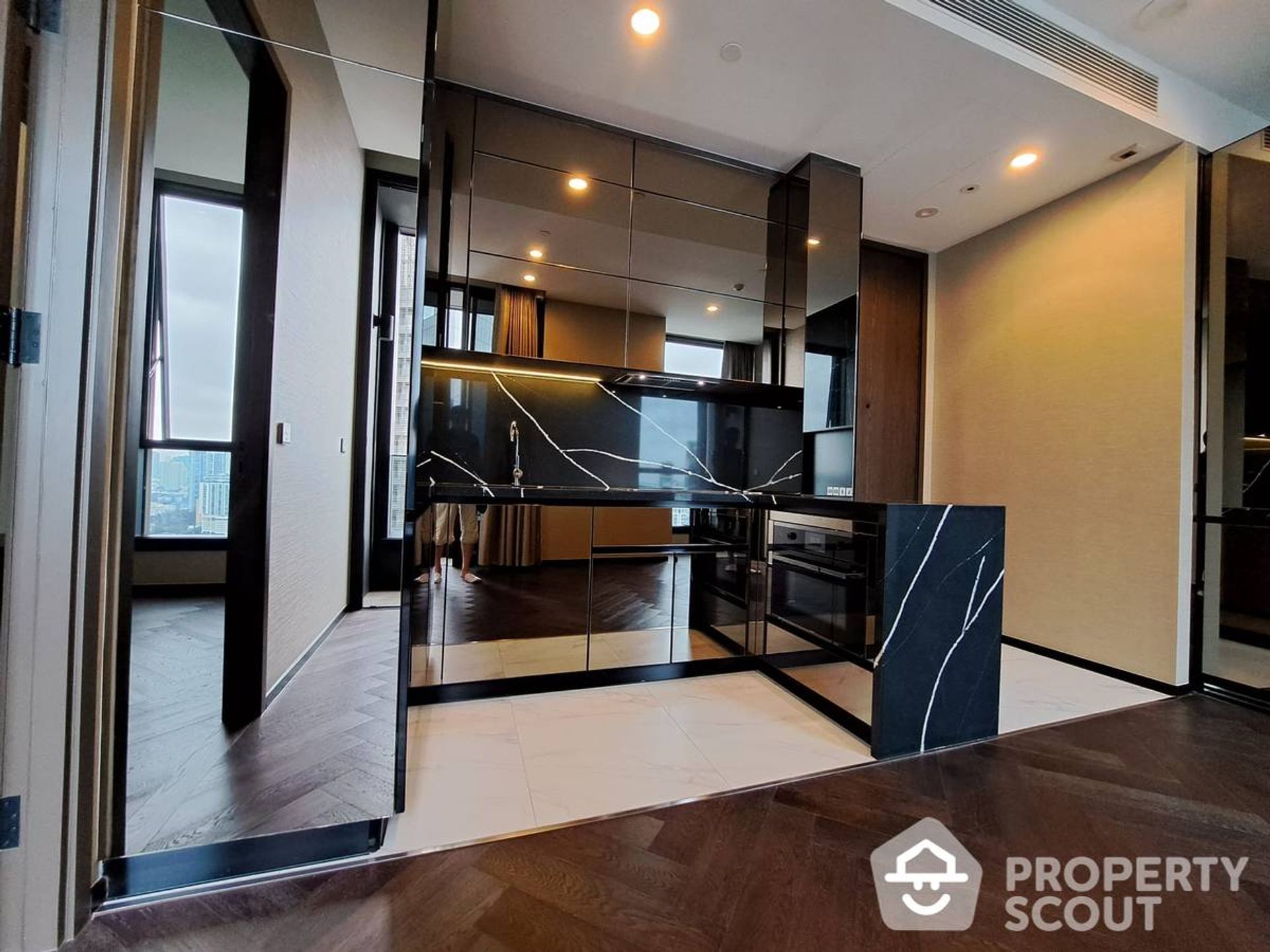 Condominium in Watthana, Krung Thep Maha Nakhon 11948993