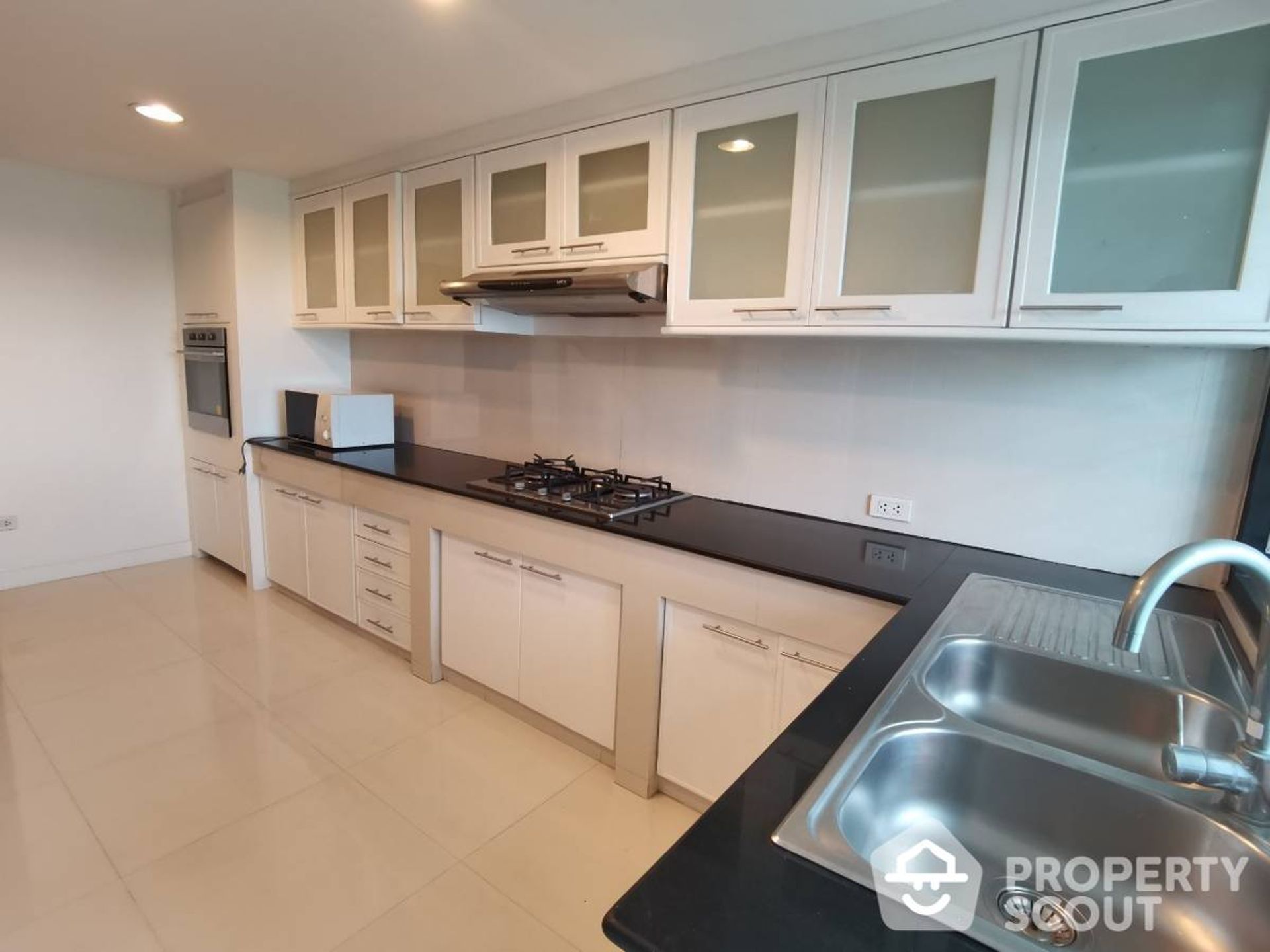 Condominio nel Khlong Toei, Krung Thep Maha Nakhon 11949639