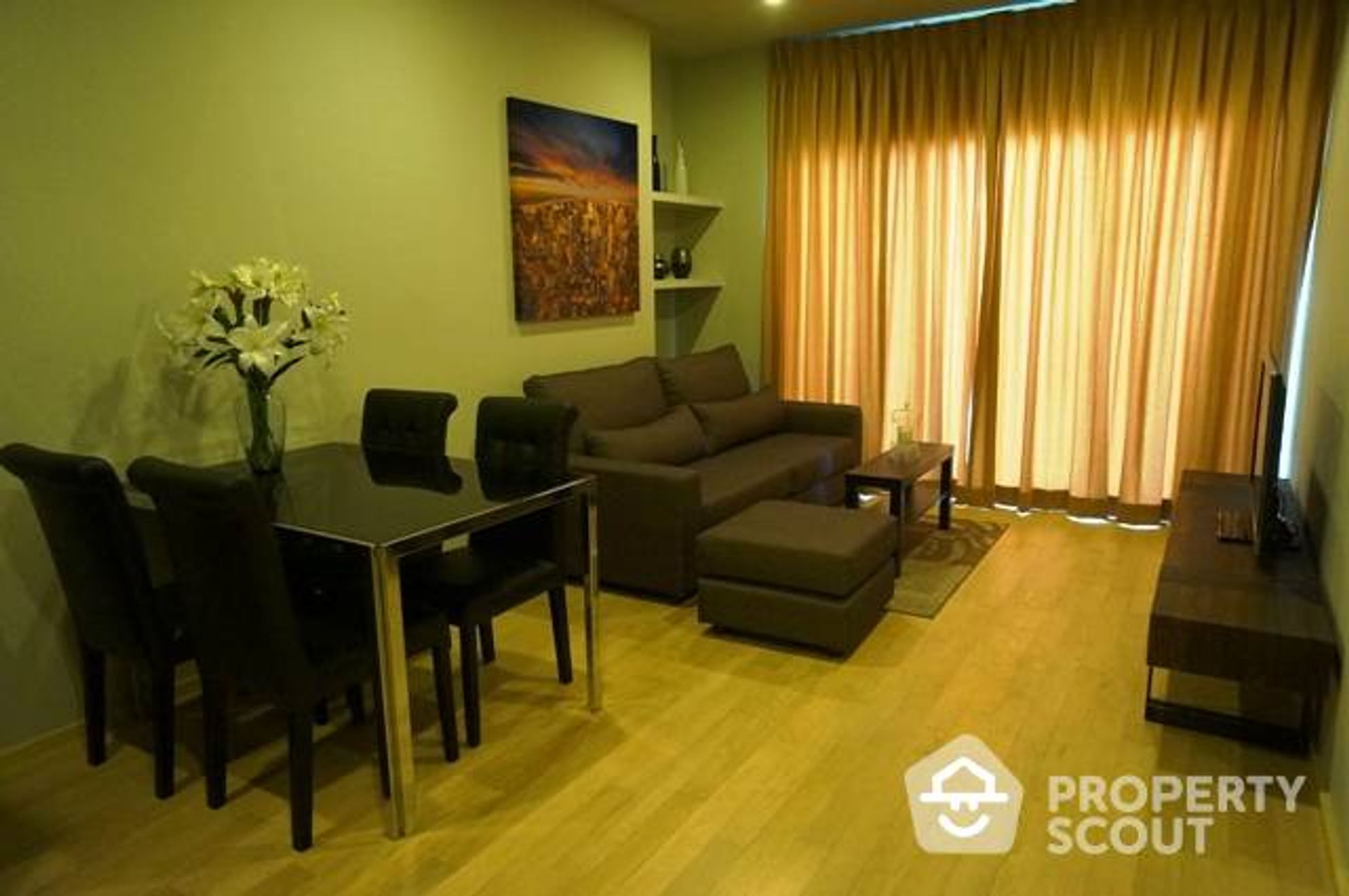 Condominium in Khlong Toei, Krung Thep Maha Nakhon 11950648