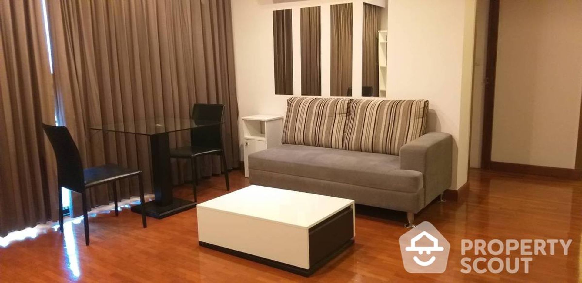 Condominio en Patum Wan, Krung Thep Maha Nakhon 11950701