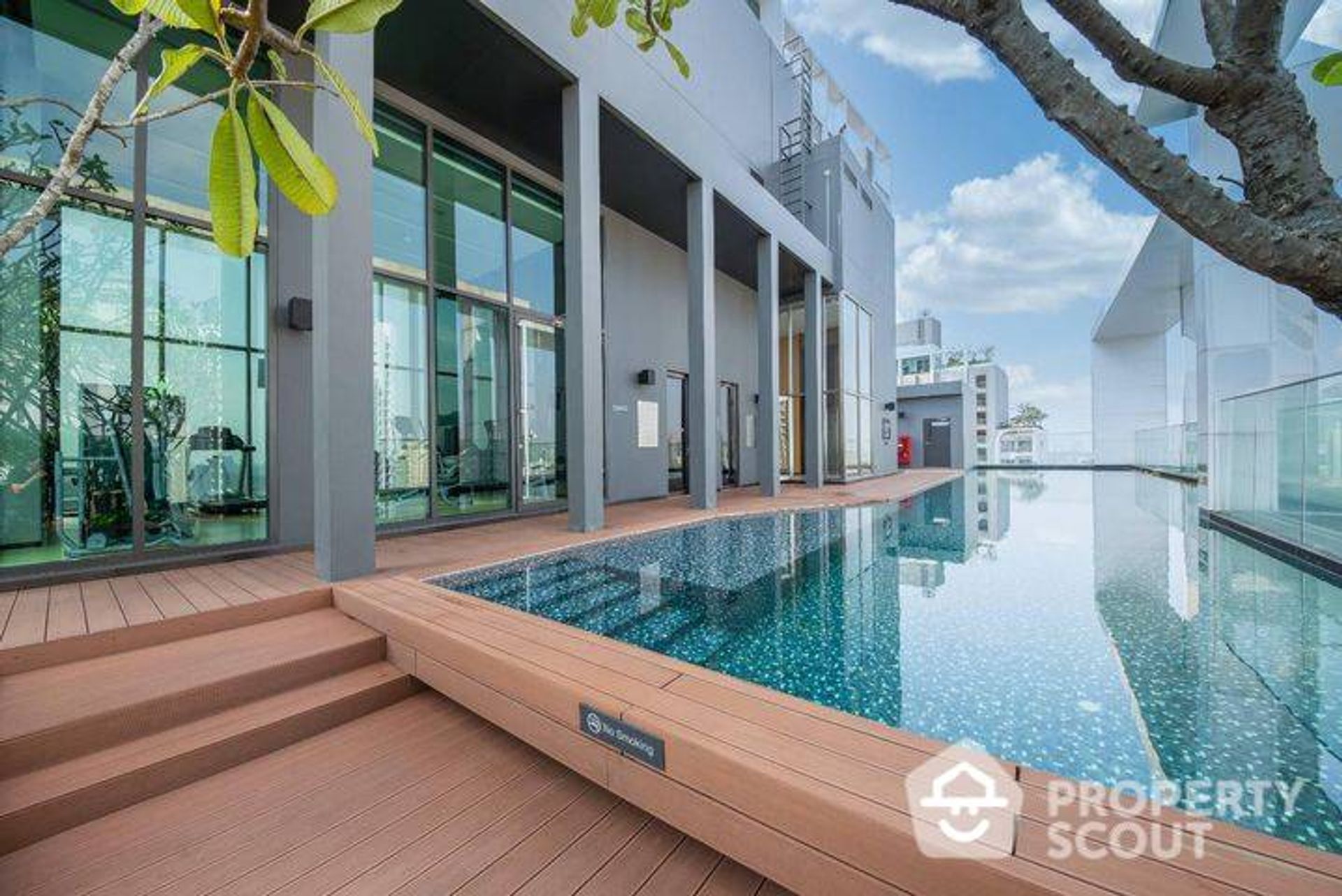 Condominio nel Phra Khanong, Krung Thep Maha Nakhon 11950877