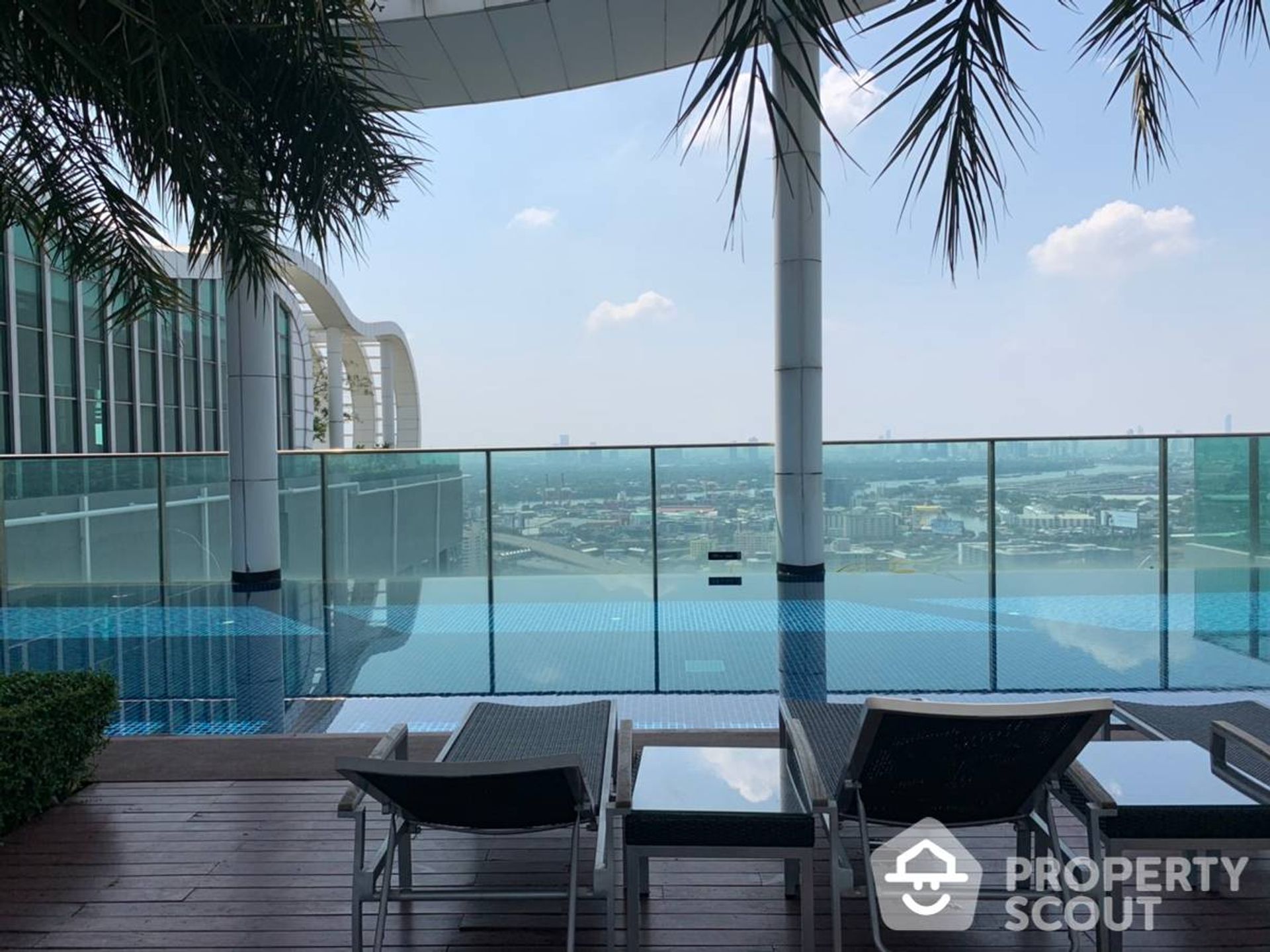 Condominio en Phra Khanong, Krung Thep Maha Nakhon 11951139