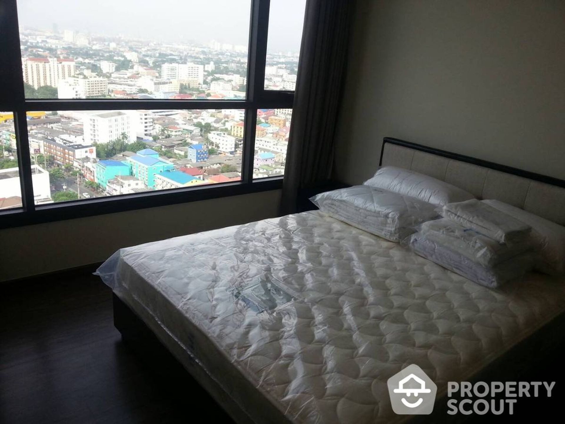 Condominium in , Krung Thep Maha Nakhon 11951156