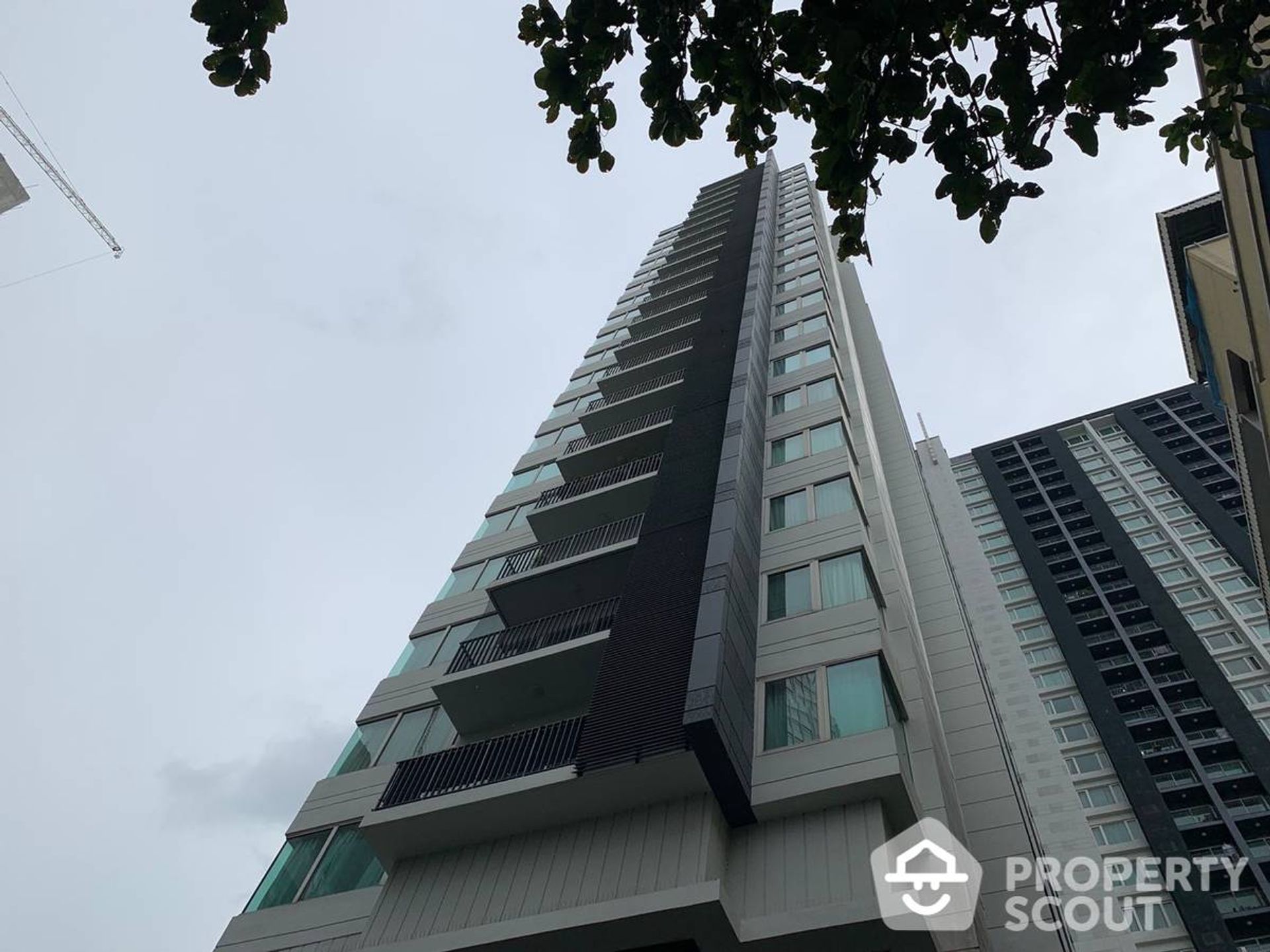 Condominio en Watthana, Krung Thep Maha Nakhon 11951278