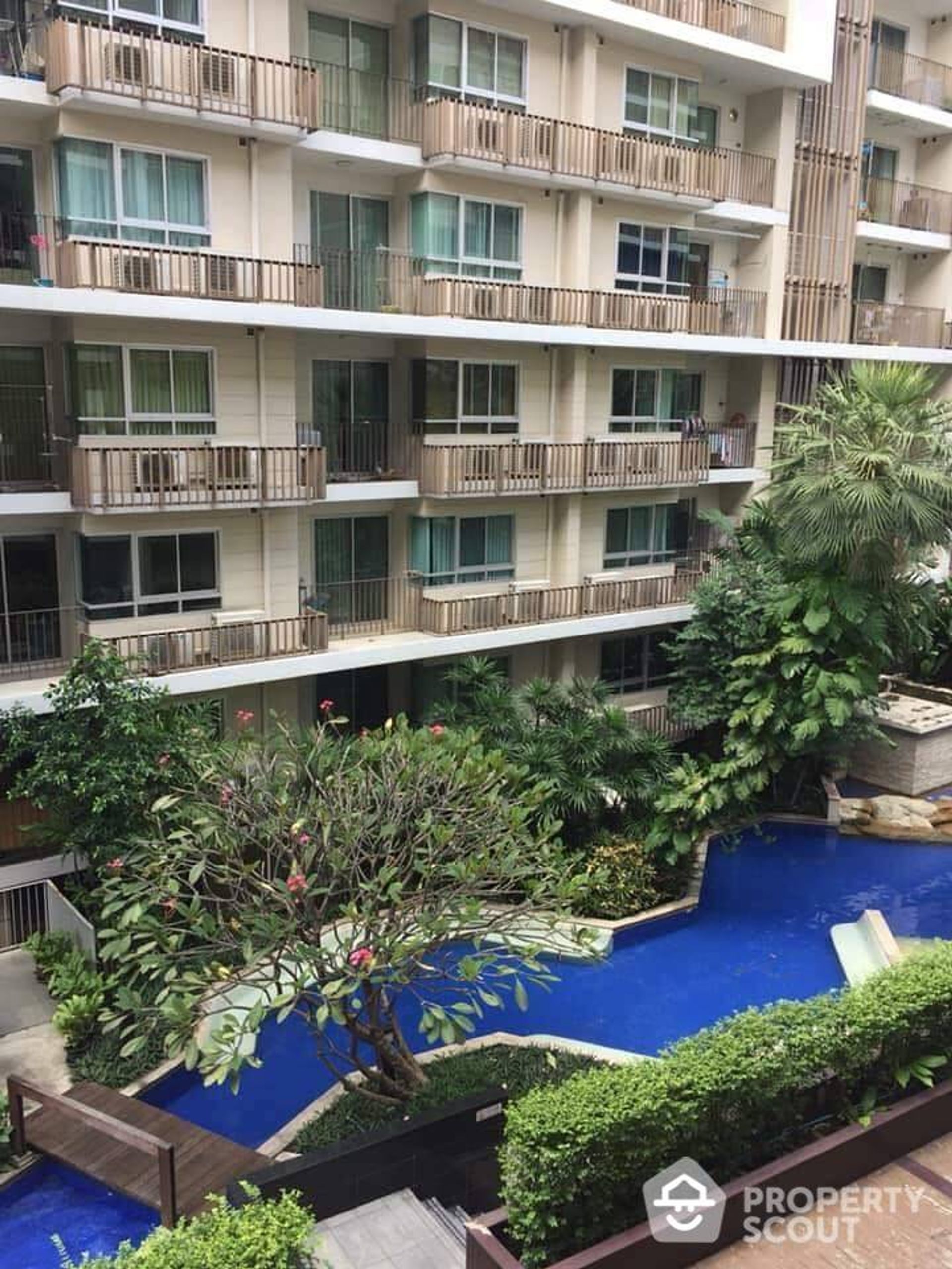 Condominium dans Watthana, Krung Thep Maha Nakhon 11951985