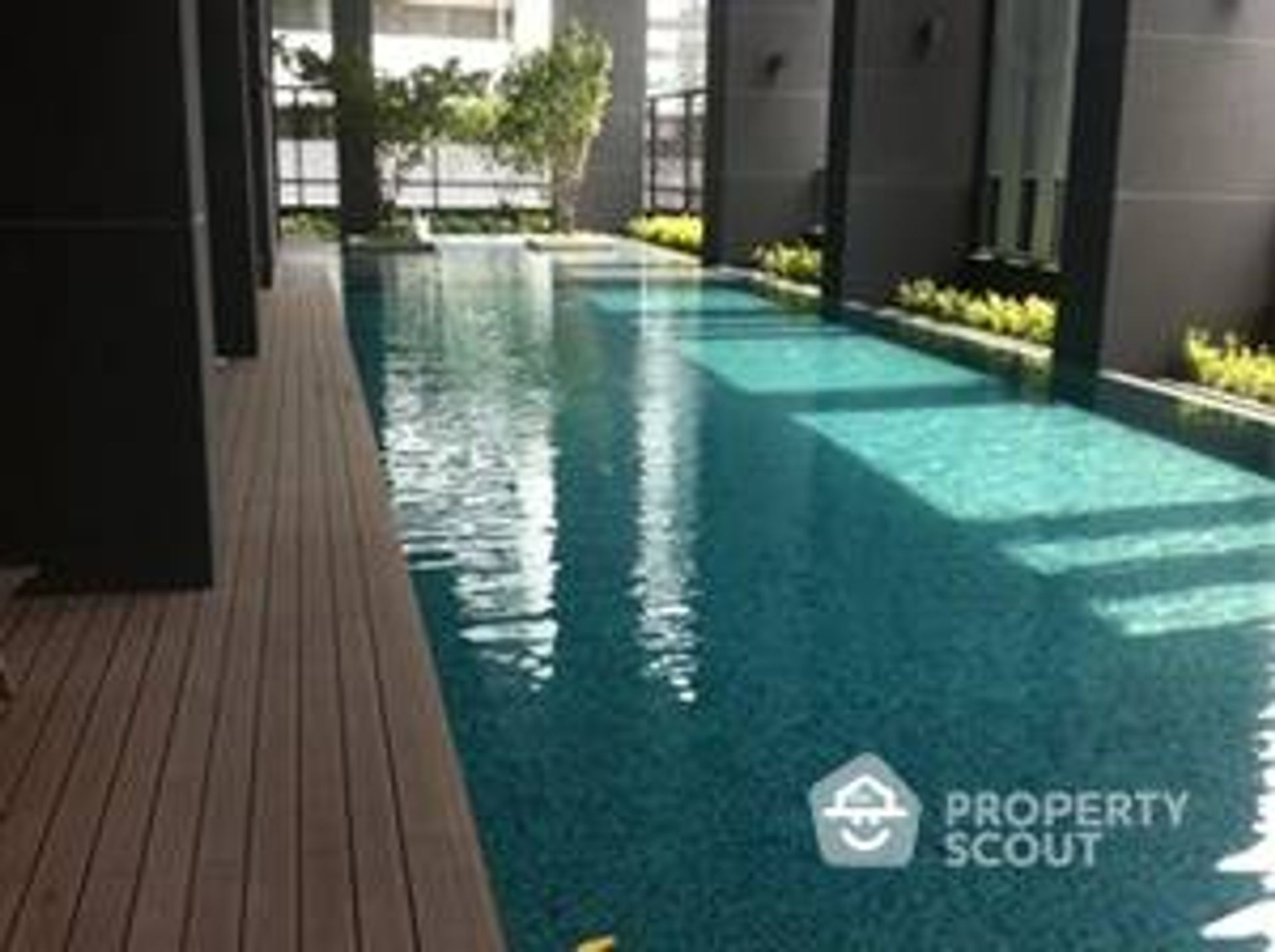 Condominium in Watthana, Krung Thep Maha Nakhon 11952273