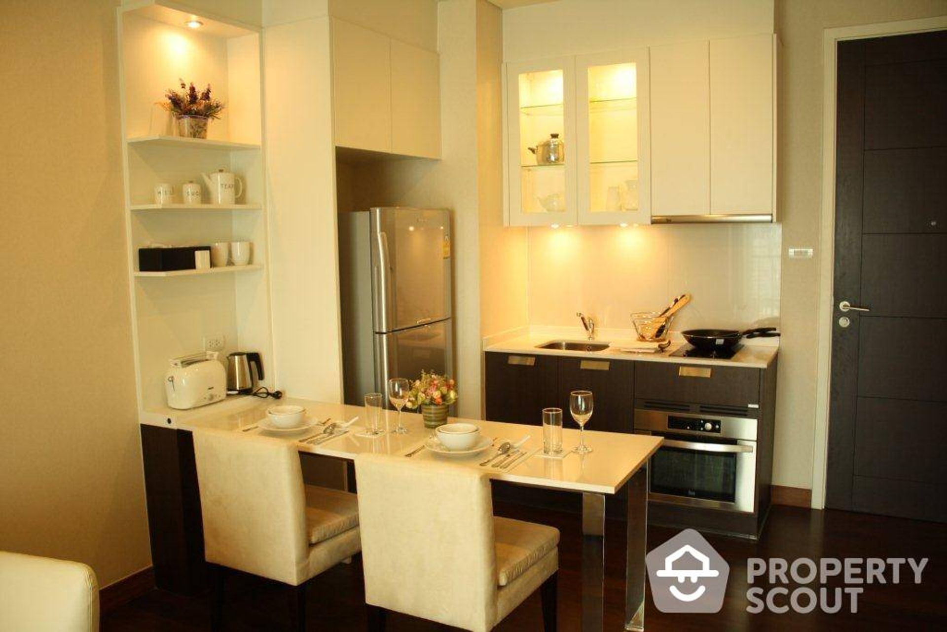 Condominium in Watthana, Krung Thep Maha Nakhon 11952493