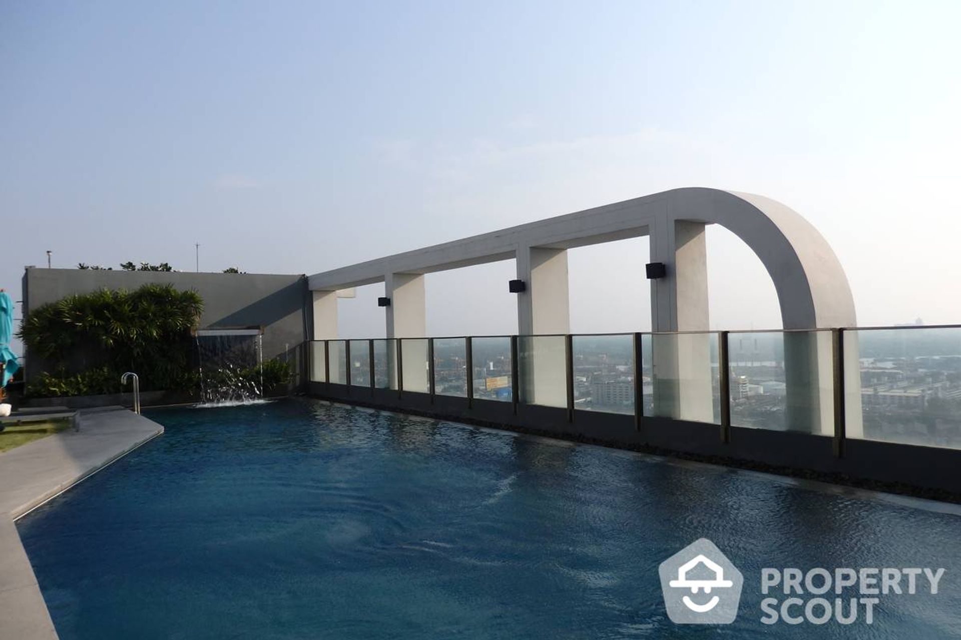 Condominium dans Phra Khanong, Krung Thep Maha Nakhon 11952501