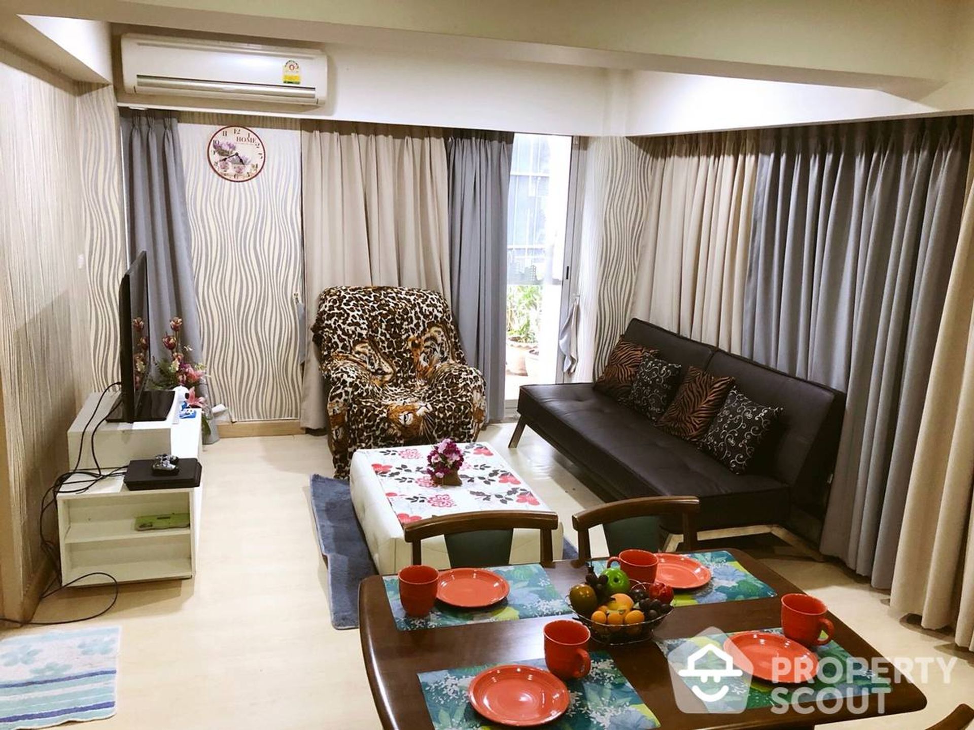 Condominio nel Ban Na canzone, Krung Thep Maha Nakhon 11952636