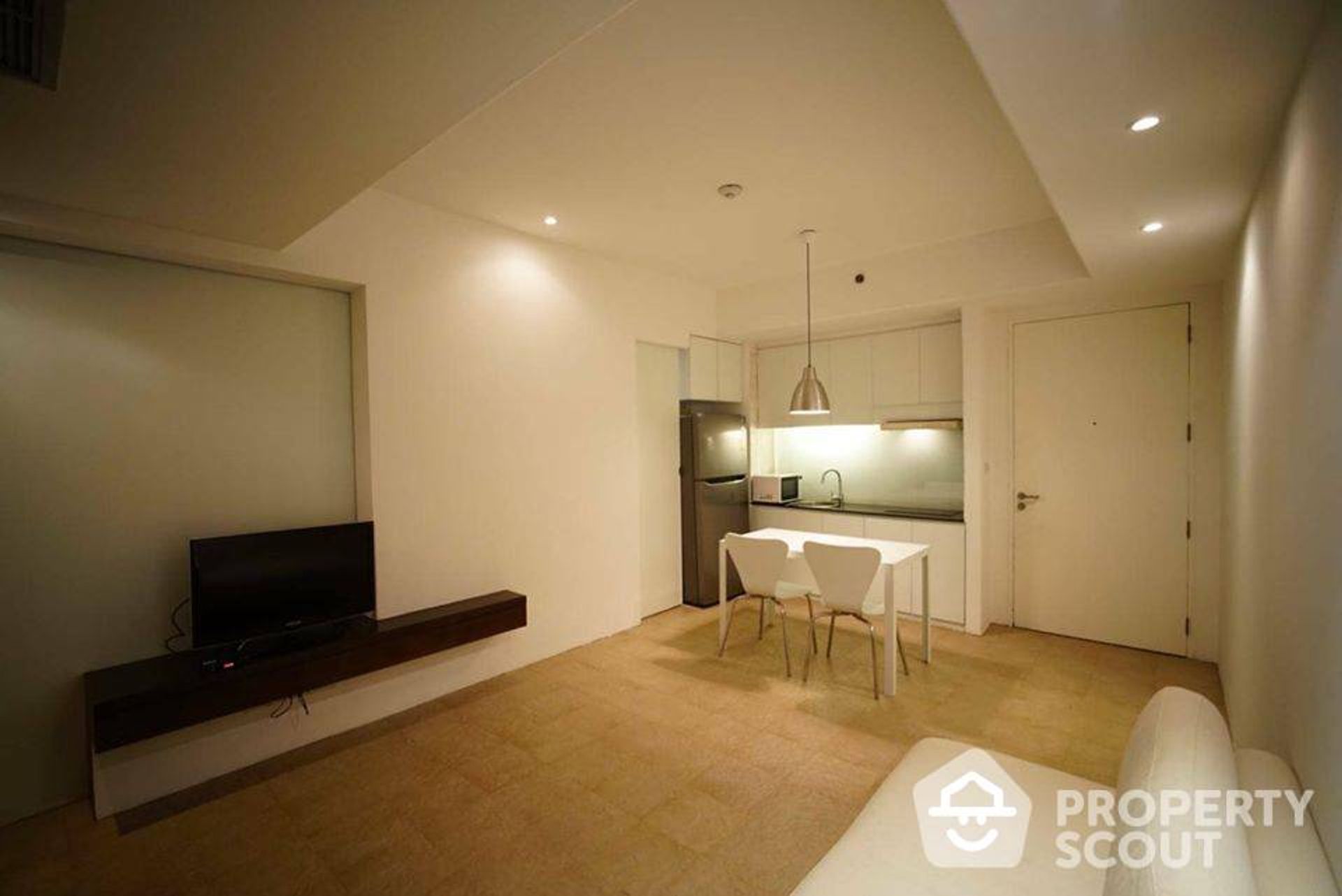 Condominium in Sathon, Krung Thep Maha Nakhon 11953138