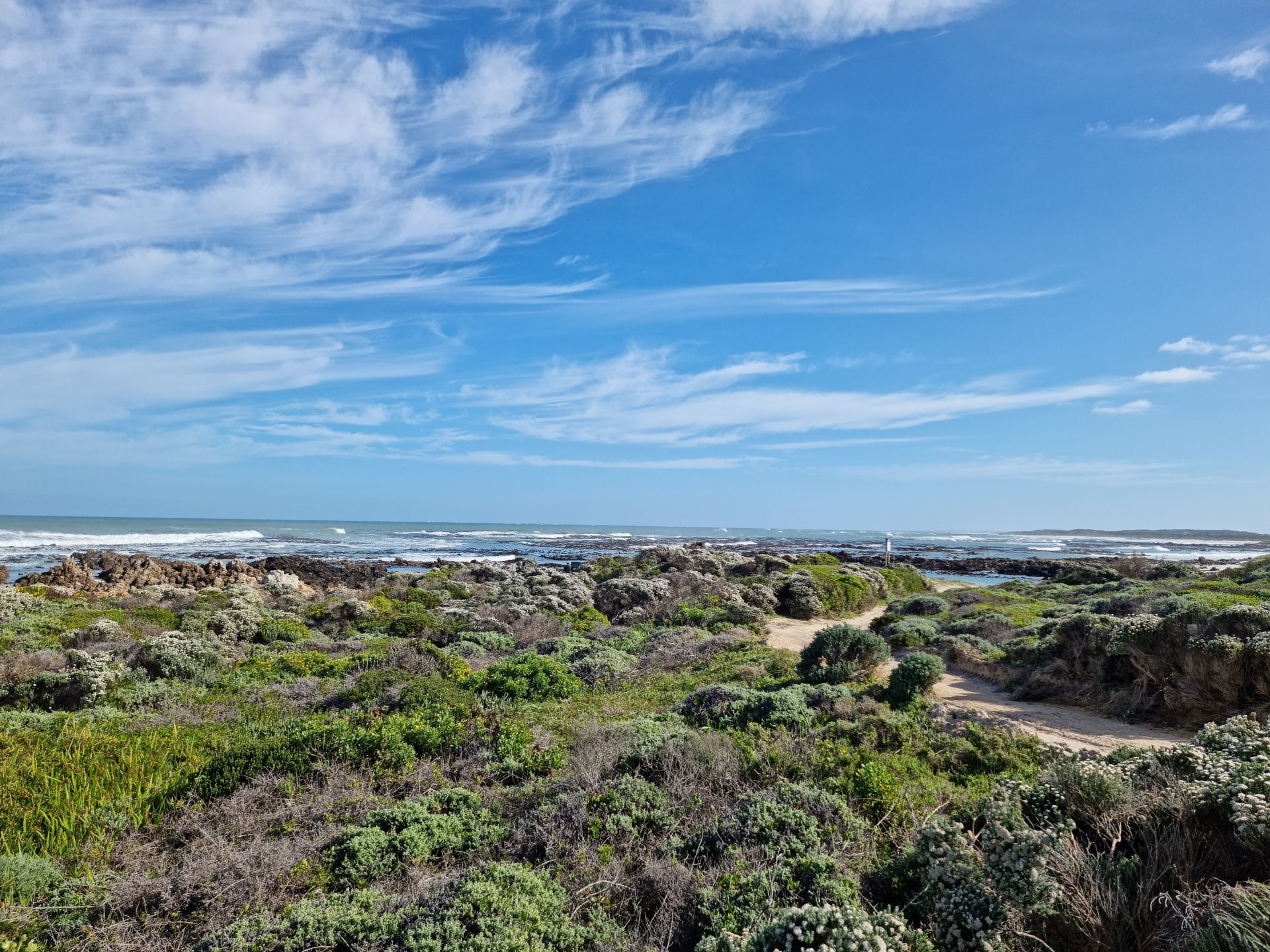 Земля в Pearly Beach, Western Cape 11953229