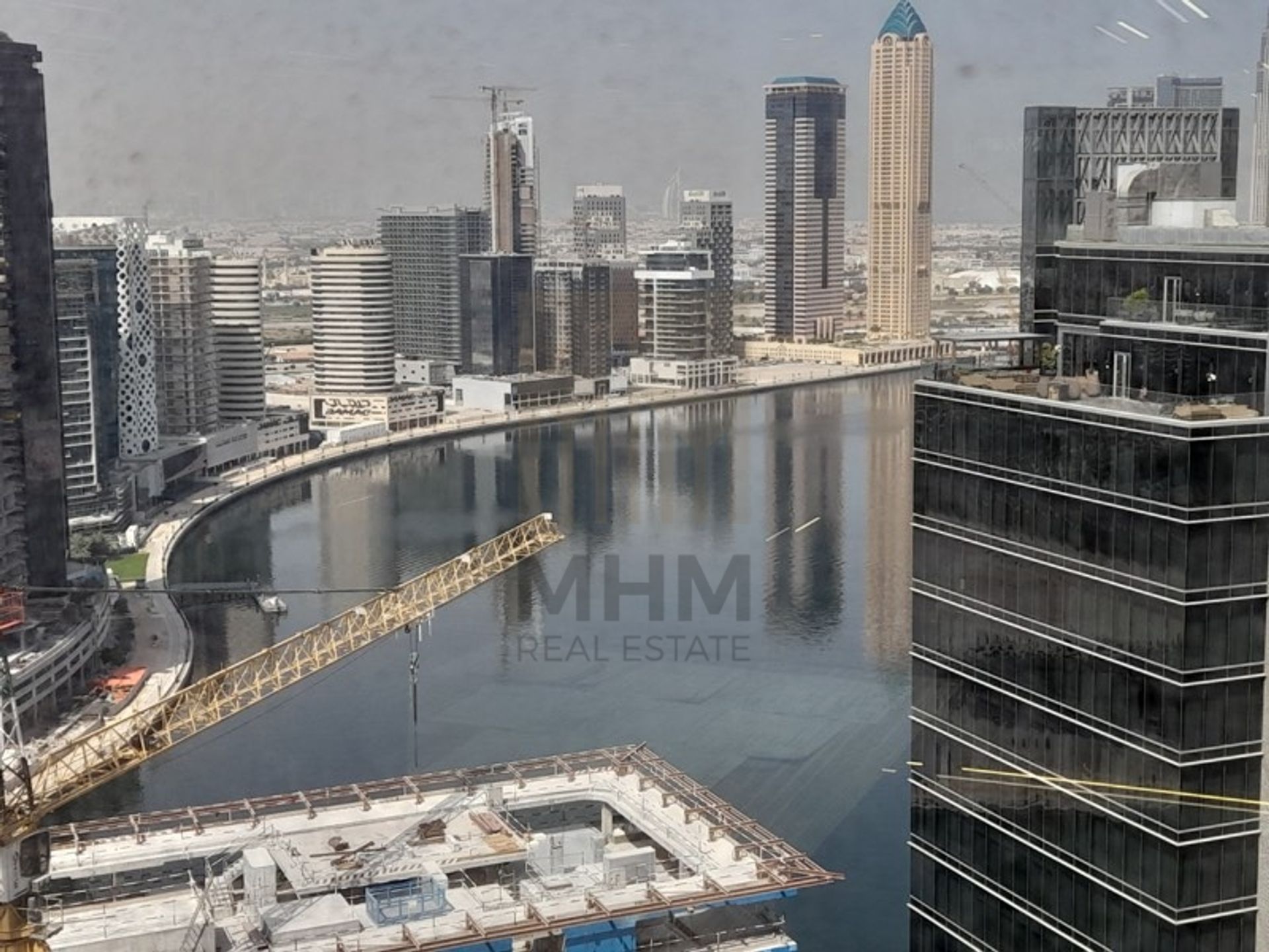 Office in Dubai, Dubai 11953408