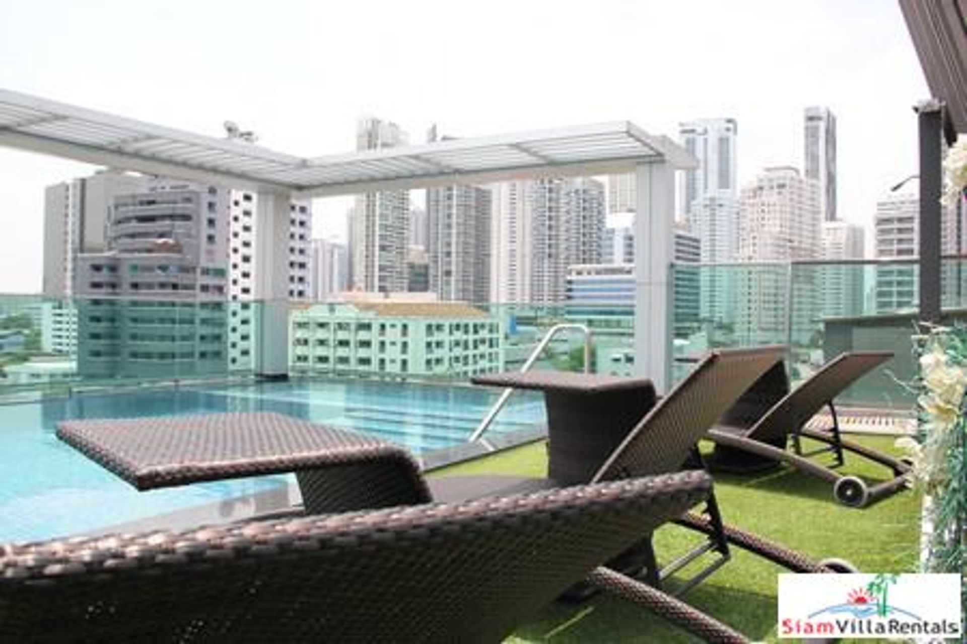 Condominium in Watthana, Krung Thep Maha Nakhon 11954383