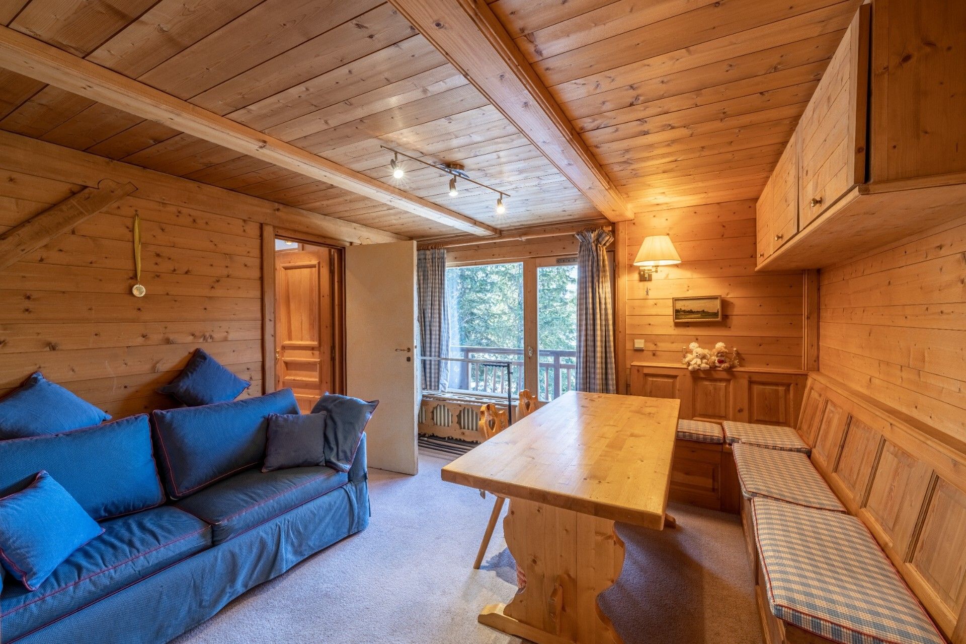 Condominium in Courchevel, Auvergne-Rhône-Alpes 11954541