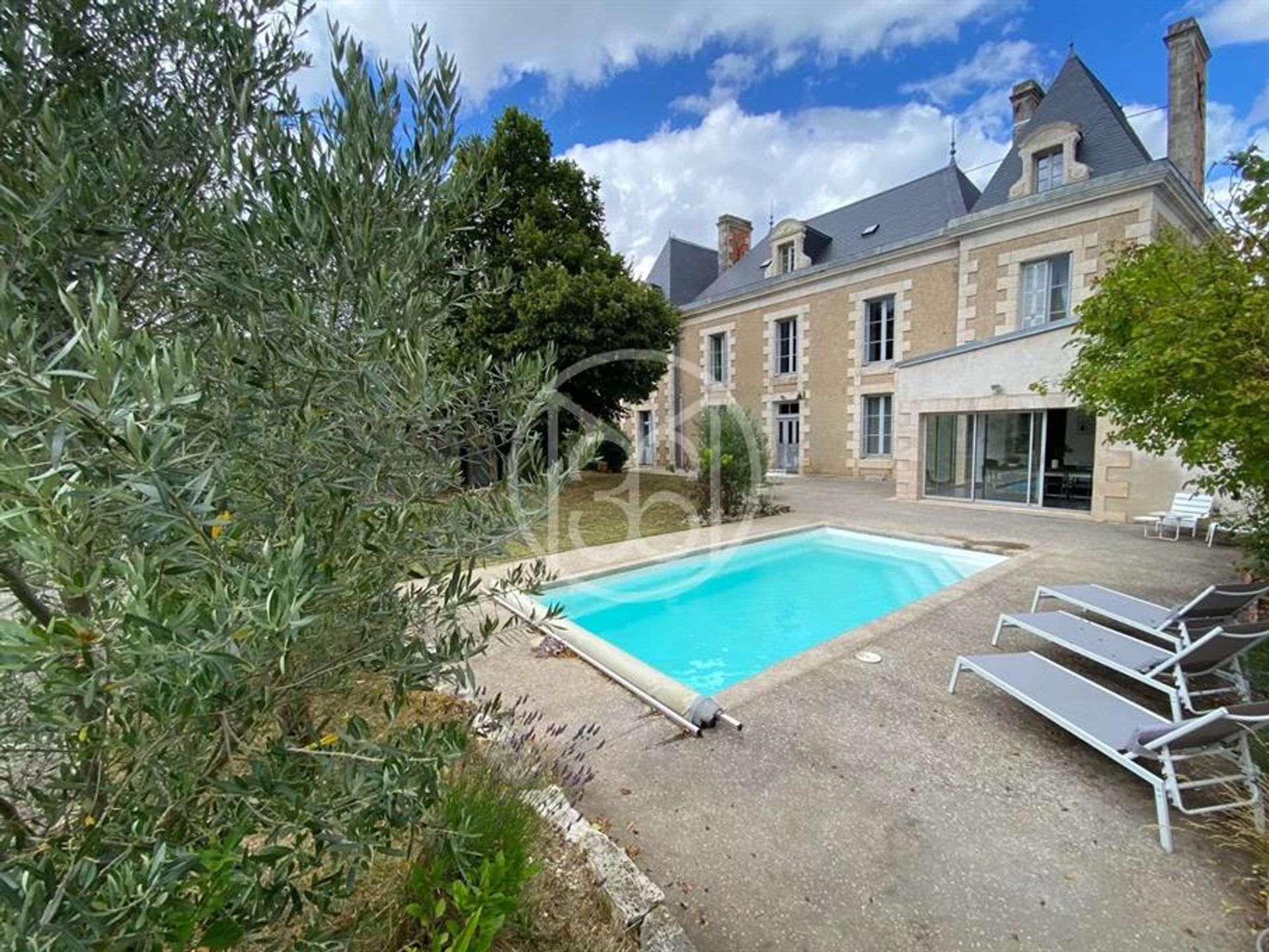 Huis in Vouille, Nouvelle-Aquitaine 11956682