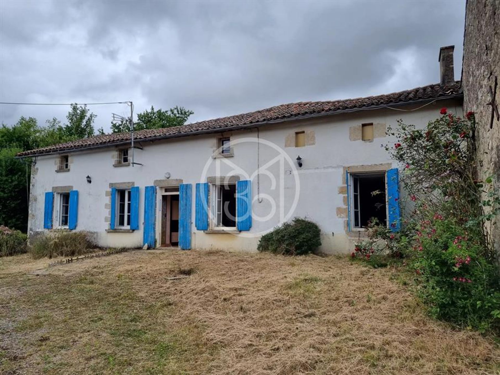 Talo sisään Saint-Vincent-la-Châtre, Nouvelle-Aquitaine 11956684