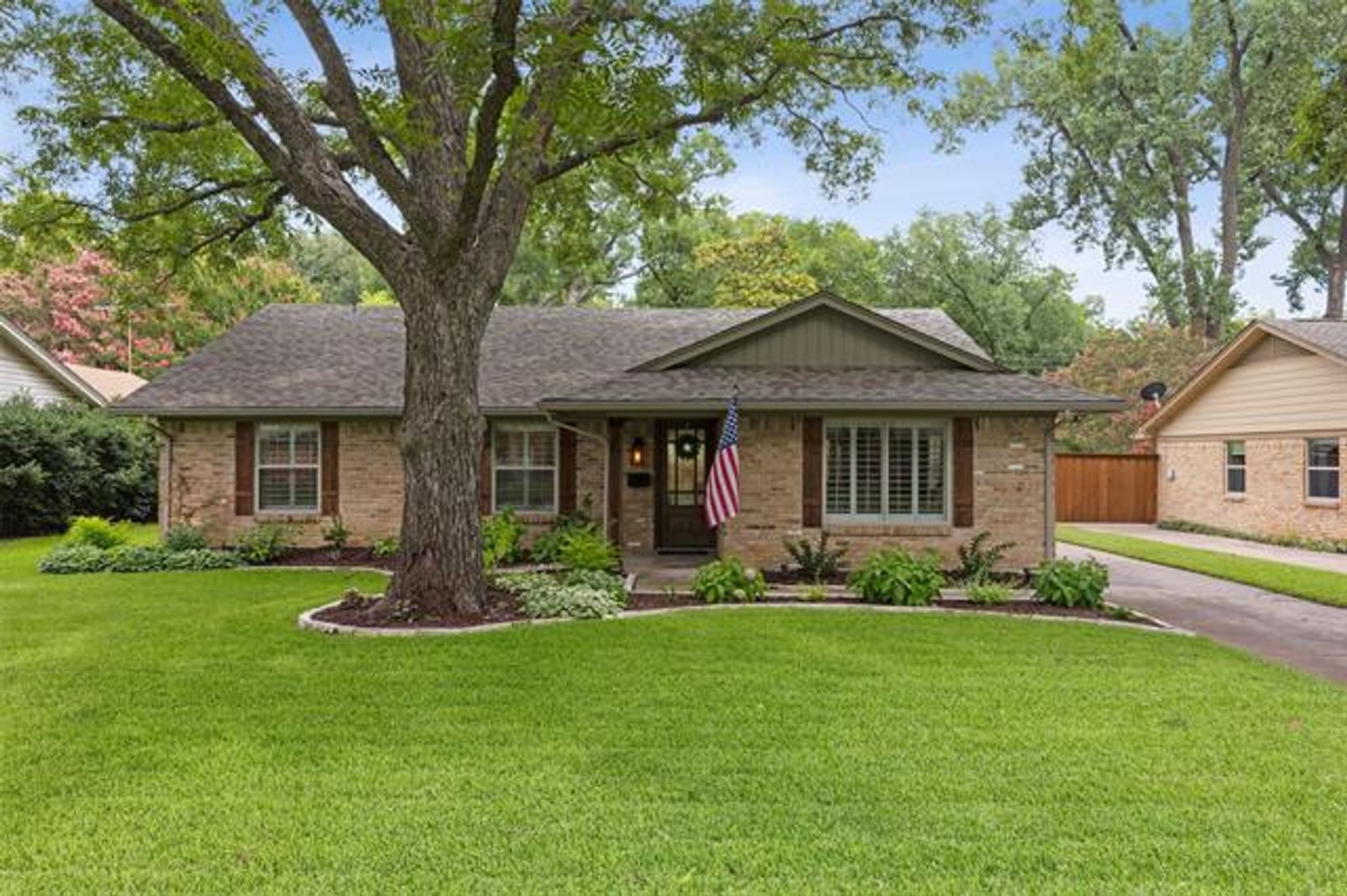 rumah dalam Dallas, Texas 11956717