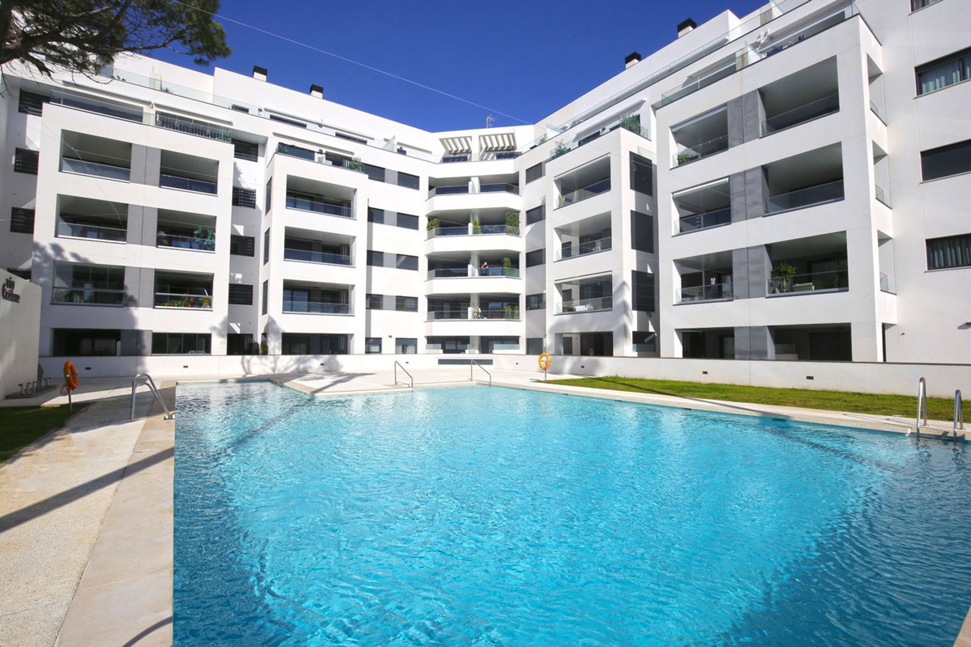 Condominio en marbella, Andalucía 11958009