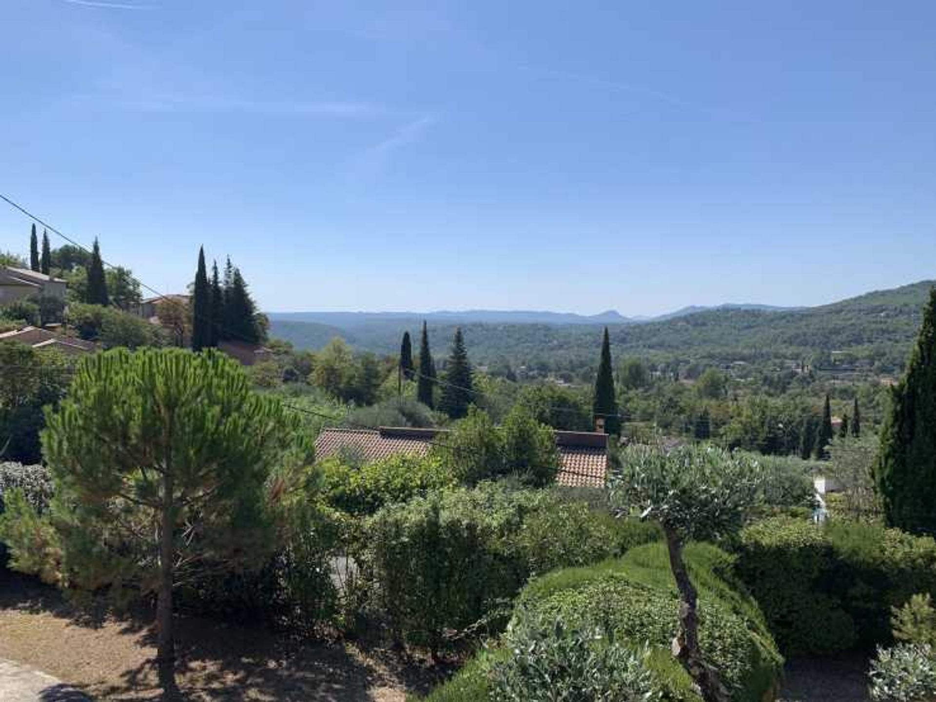 rumah dalam Seillans, Provence-Alpes-Côte d'Azur 11958928