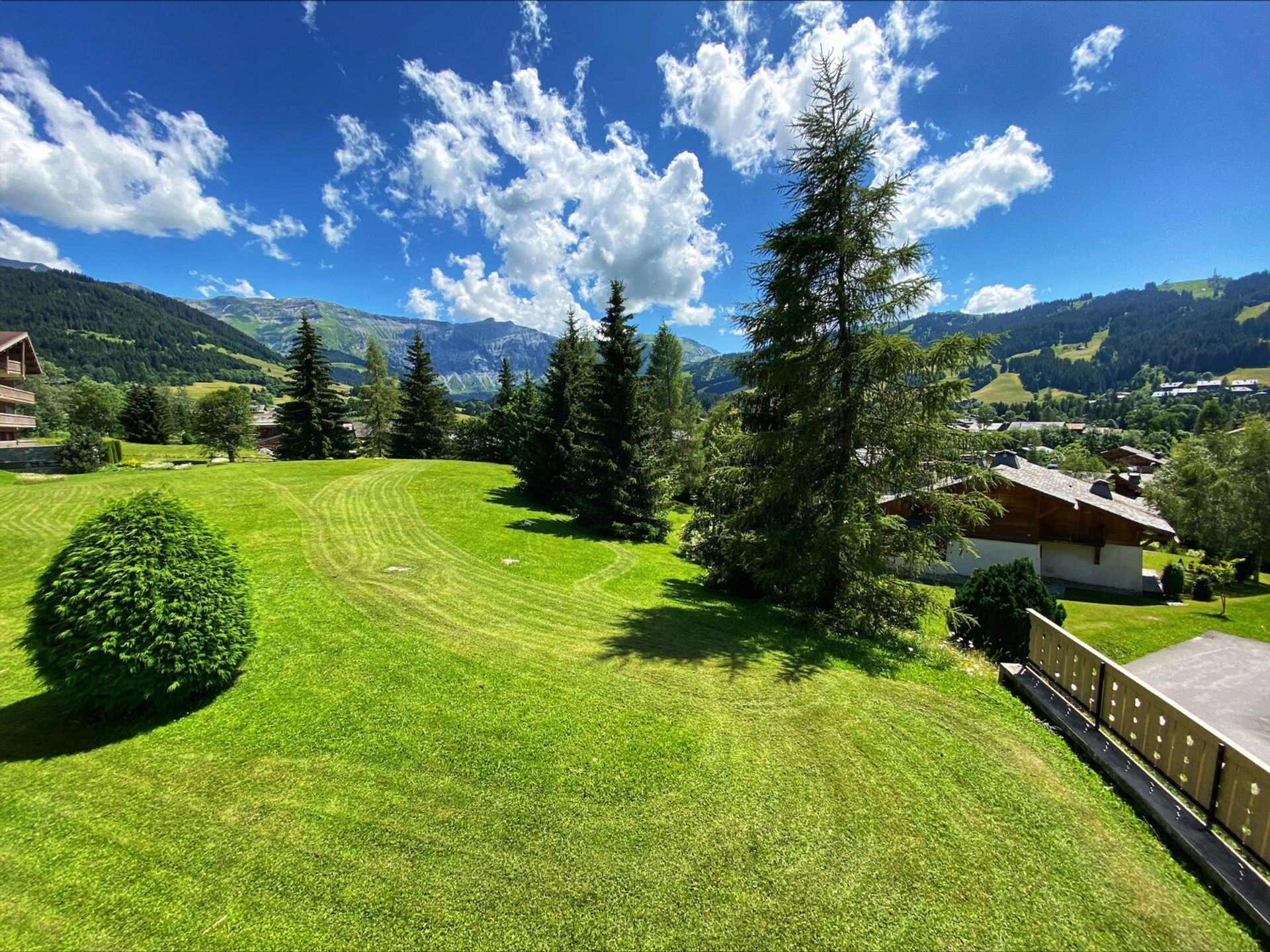 Eigentumswohnung im Megève, Auvergne-Rhône-Alpes 11959021