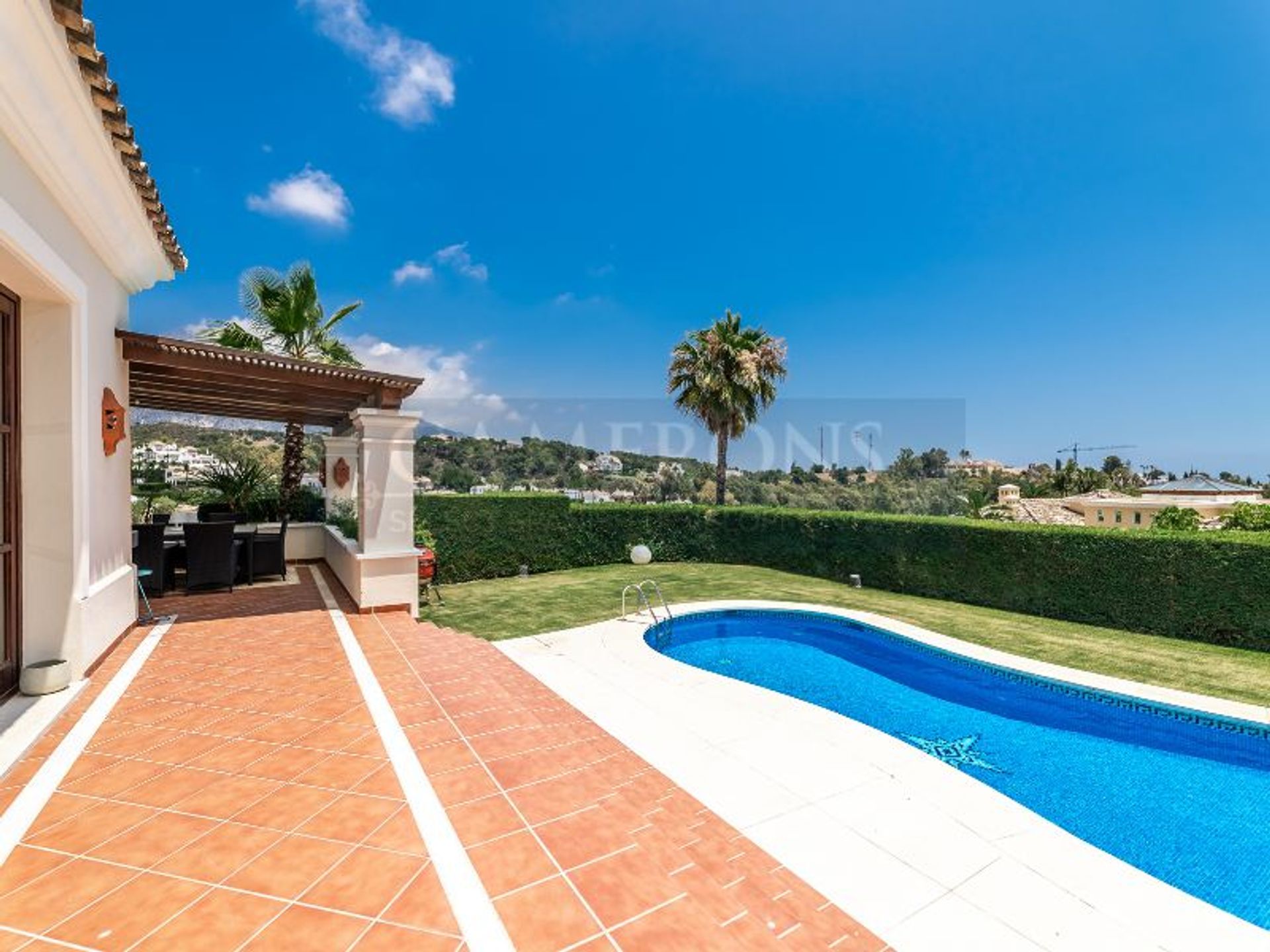 سكني في Marbella, Andalucía 11959414